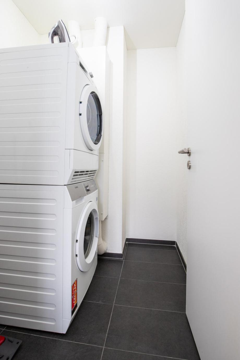 Special EiNSTEiN IIV Apartment, Messe Kleinbasel 10-STAR
