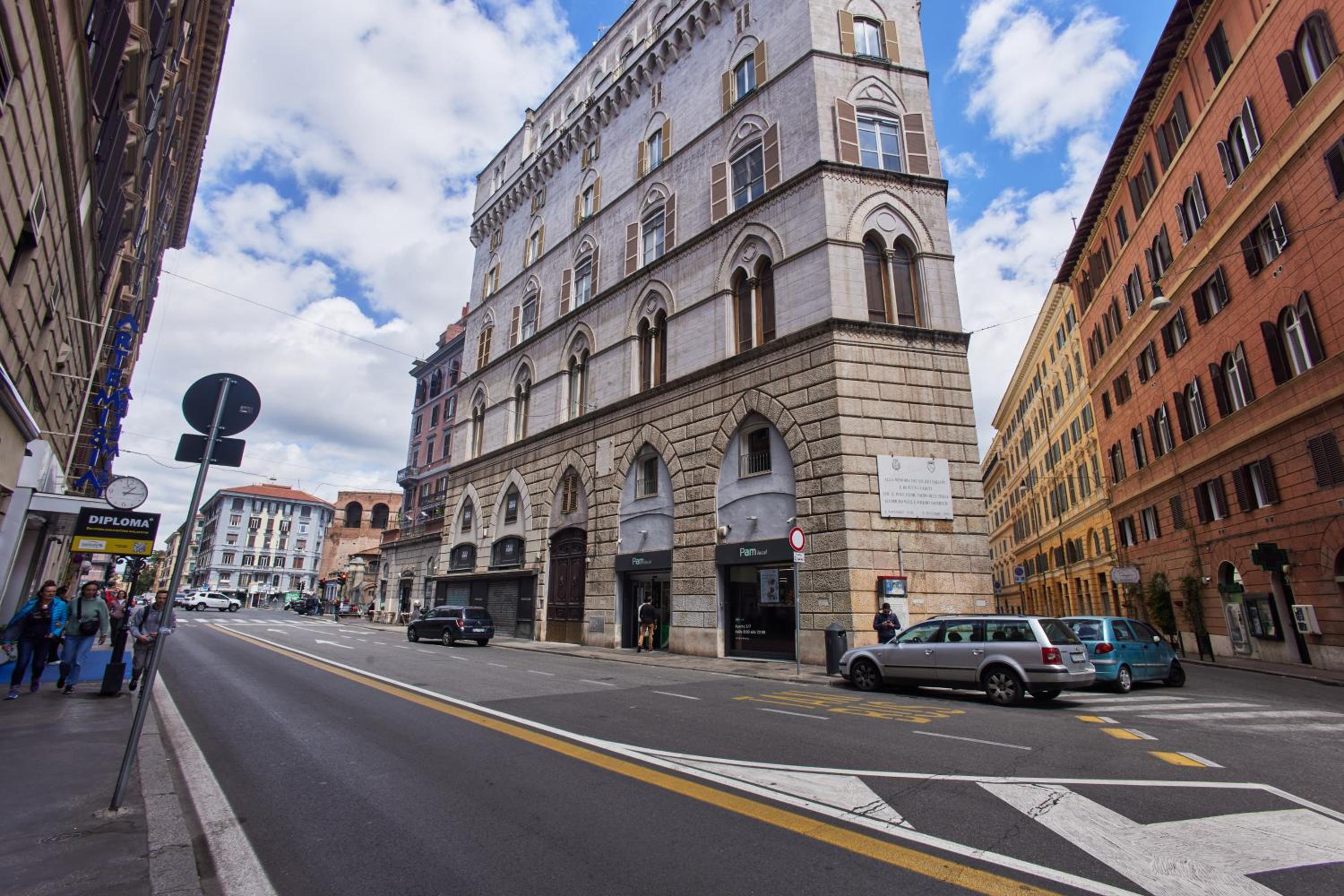 Napodano Apartments - Roma