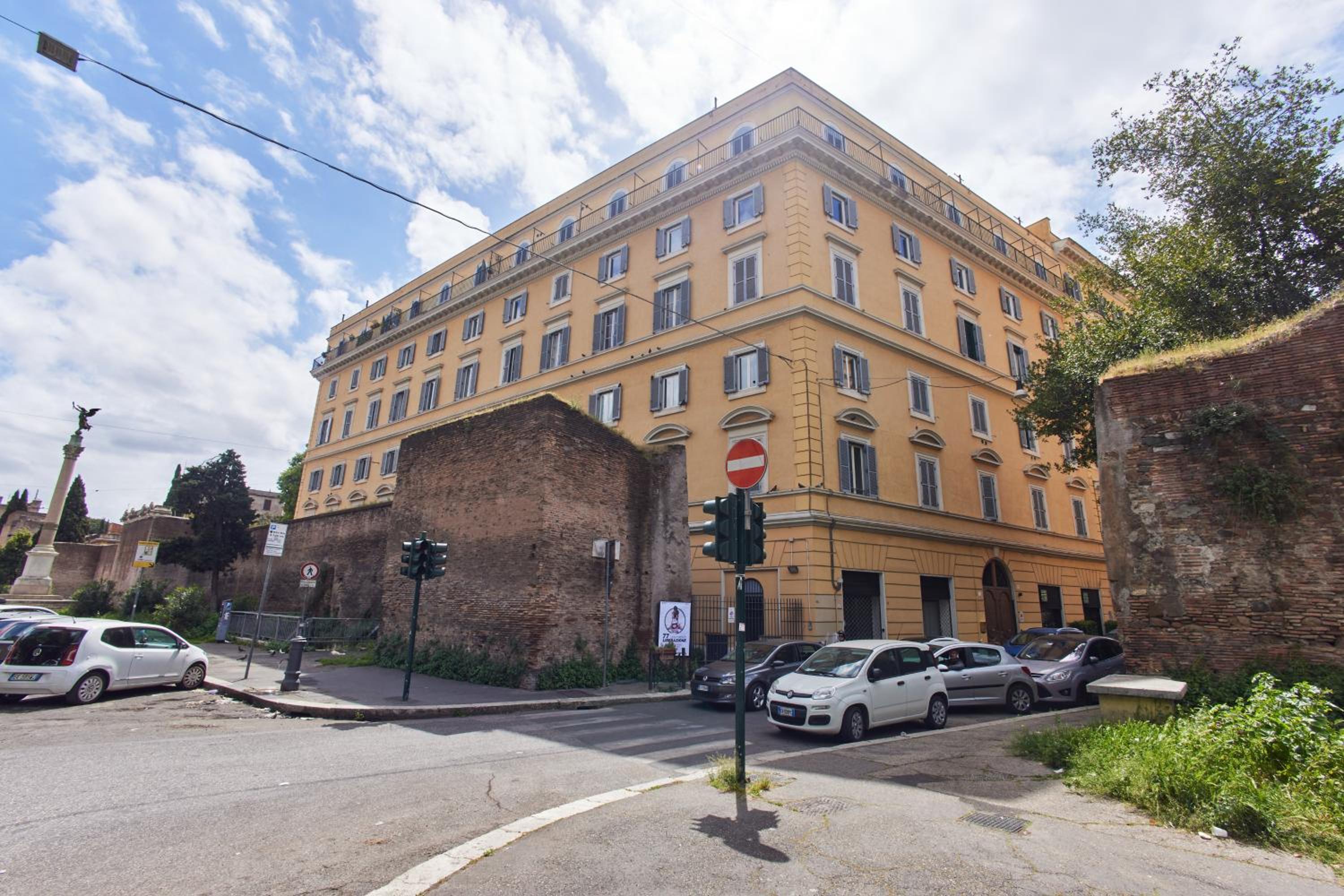 Napodano Apartments - Roma