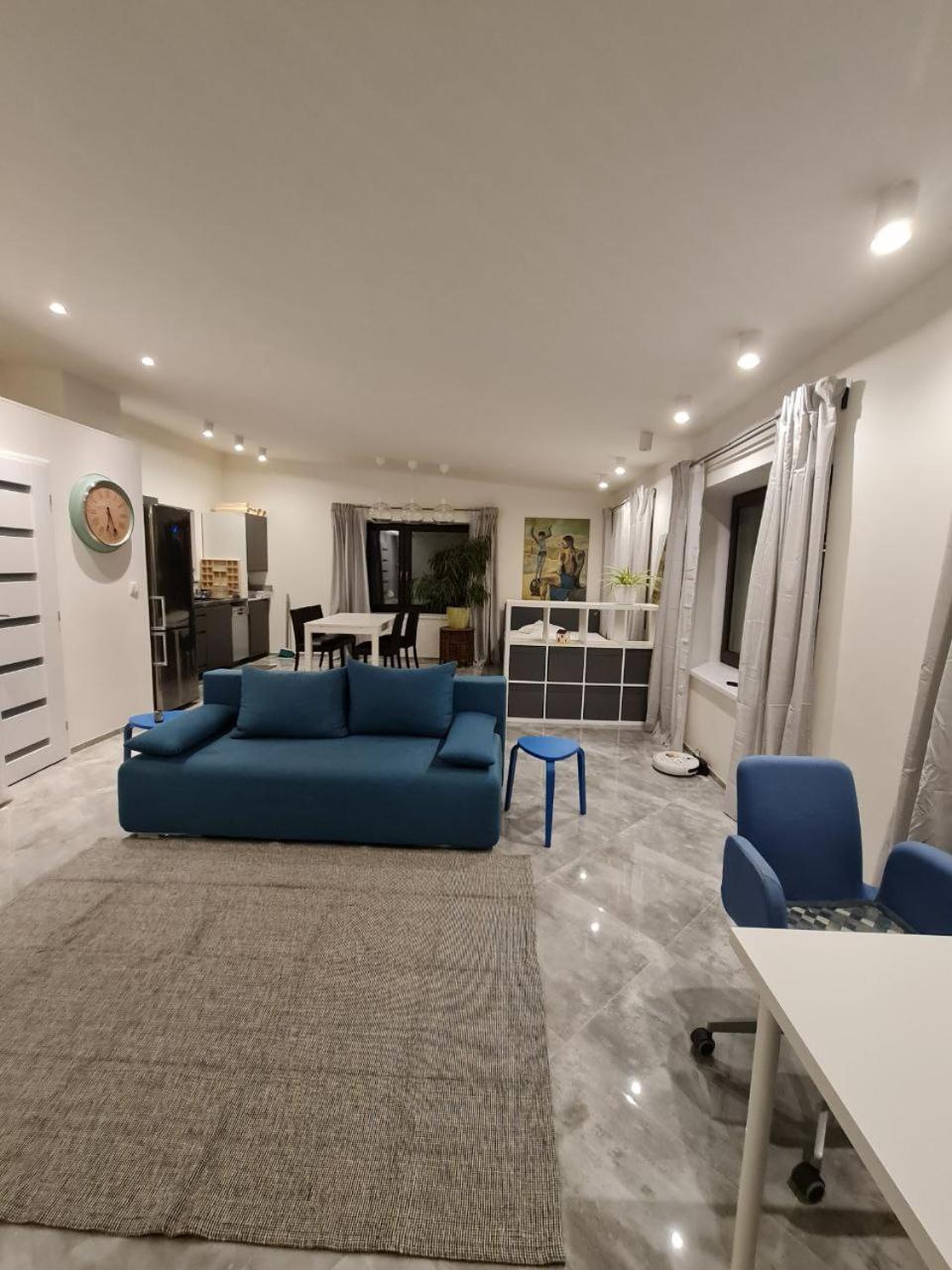 Airport Private Apartment, Advance Registration, No Reception, Self Check-in, Calm Environment, Non-Smoking Guests