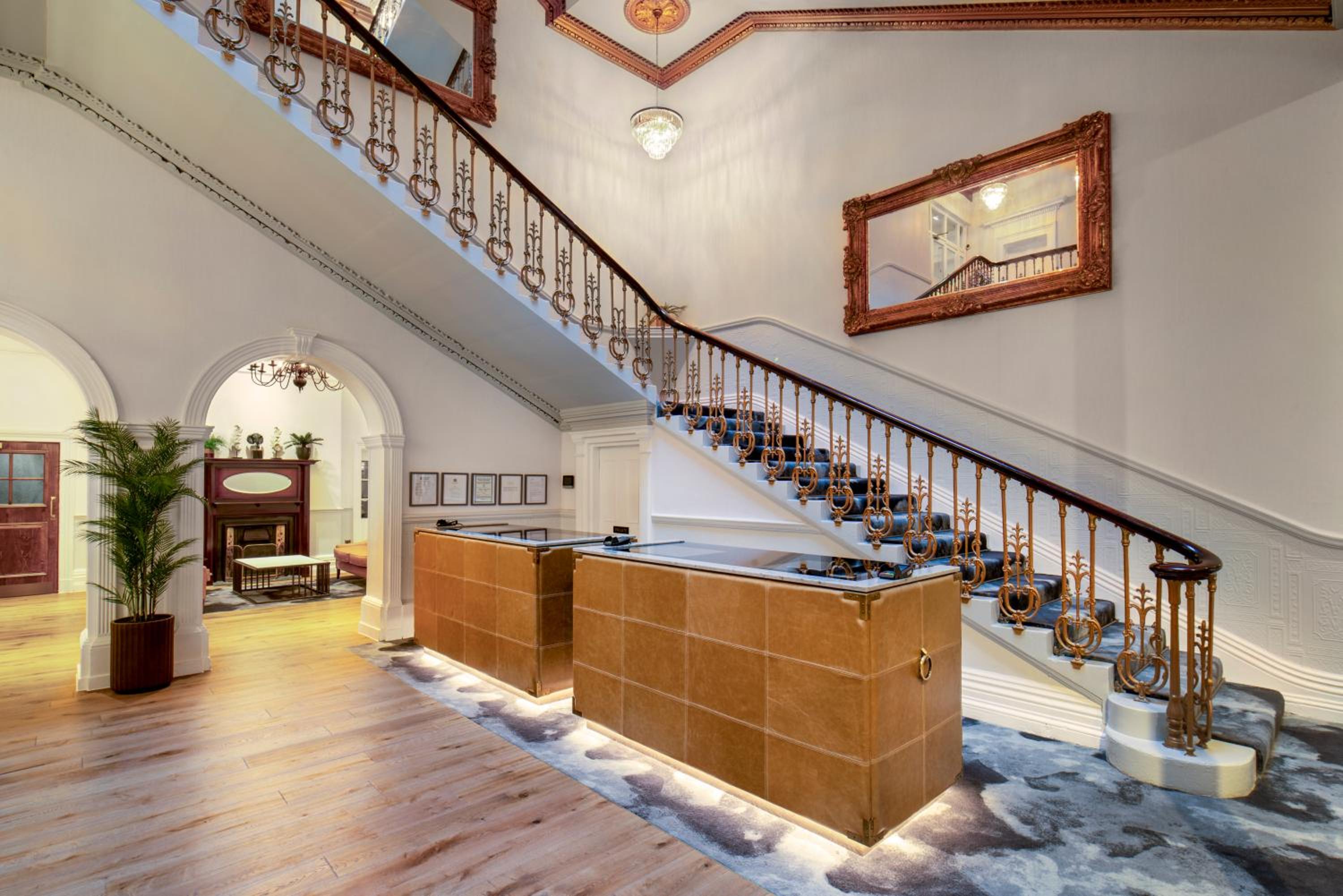 Hotel The Queen at Chester Hotel, BW Premier Collection - Image 1