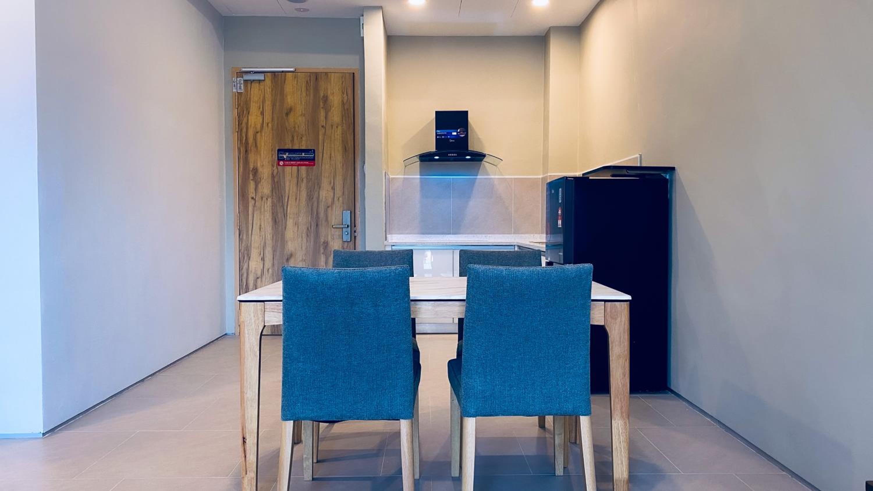 Zenith Suites Cameron