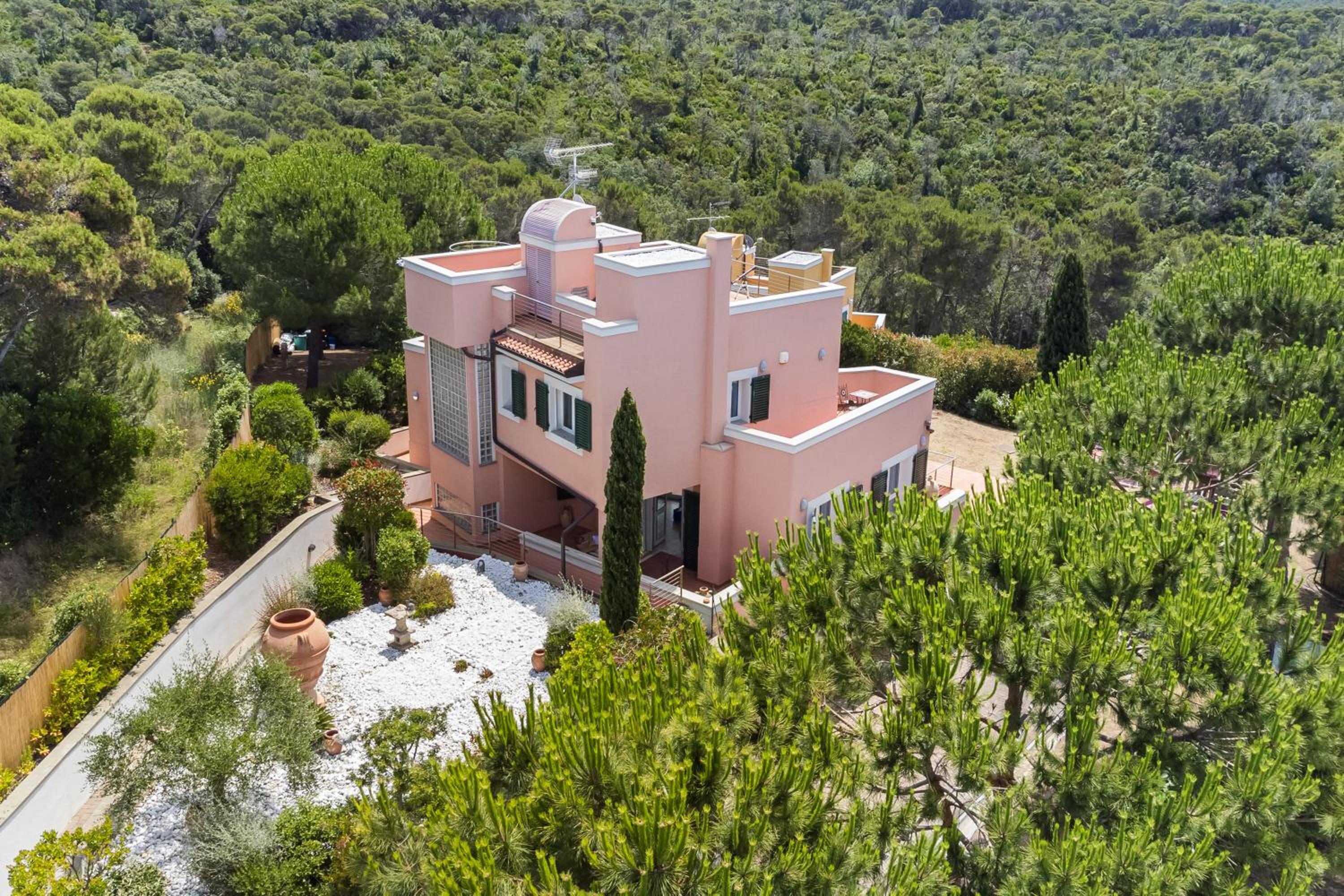 Villa Chioma by Mmega view 3