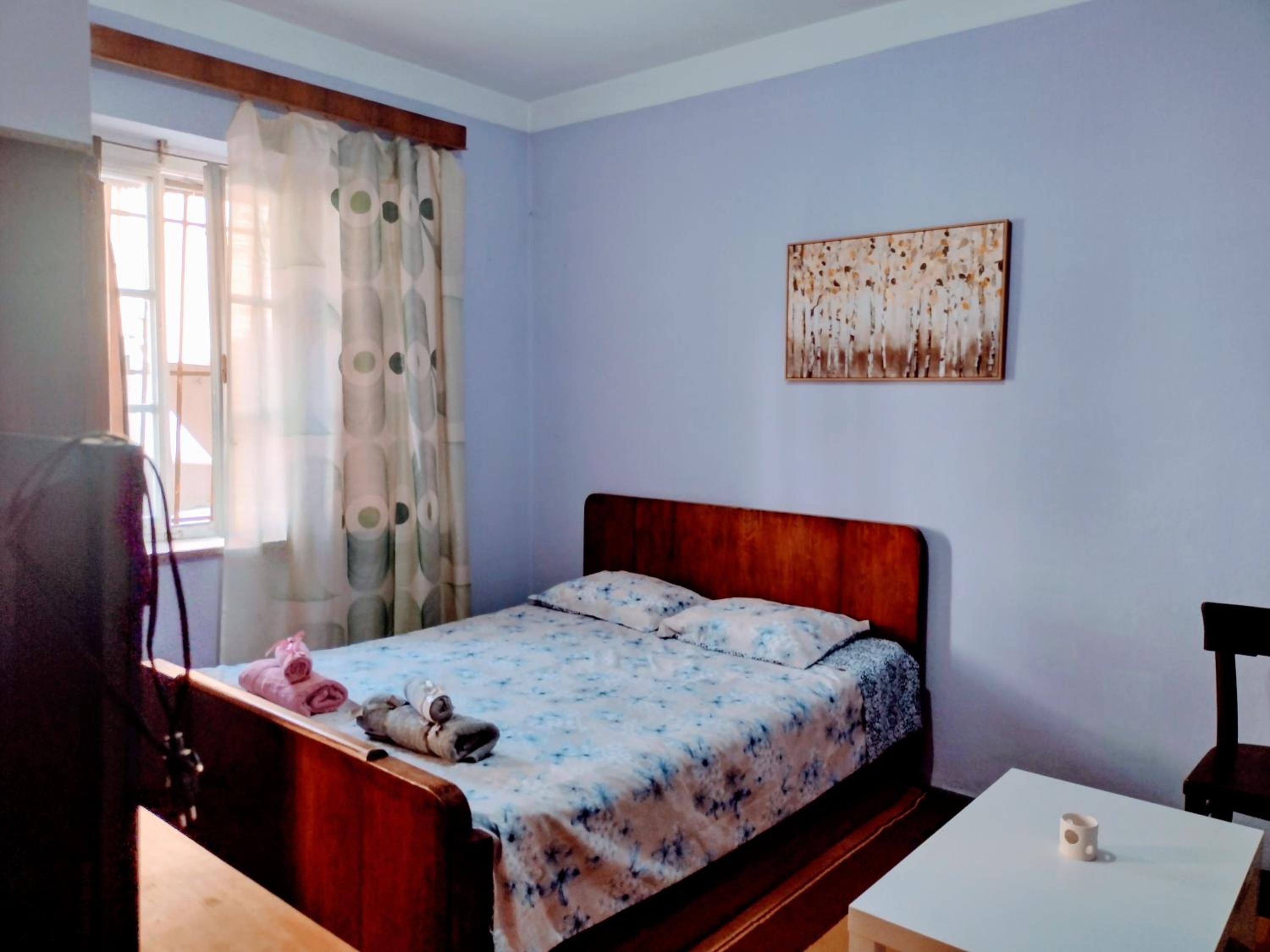 Era Echoes - Preserved Historical Apartment