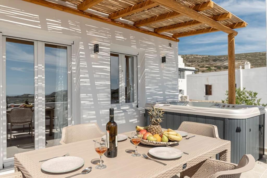 Penelope Apartments D