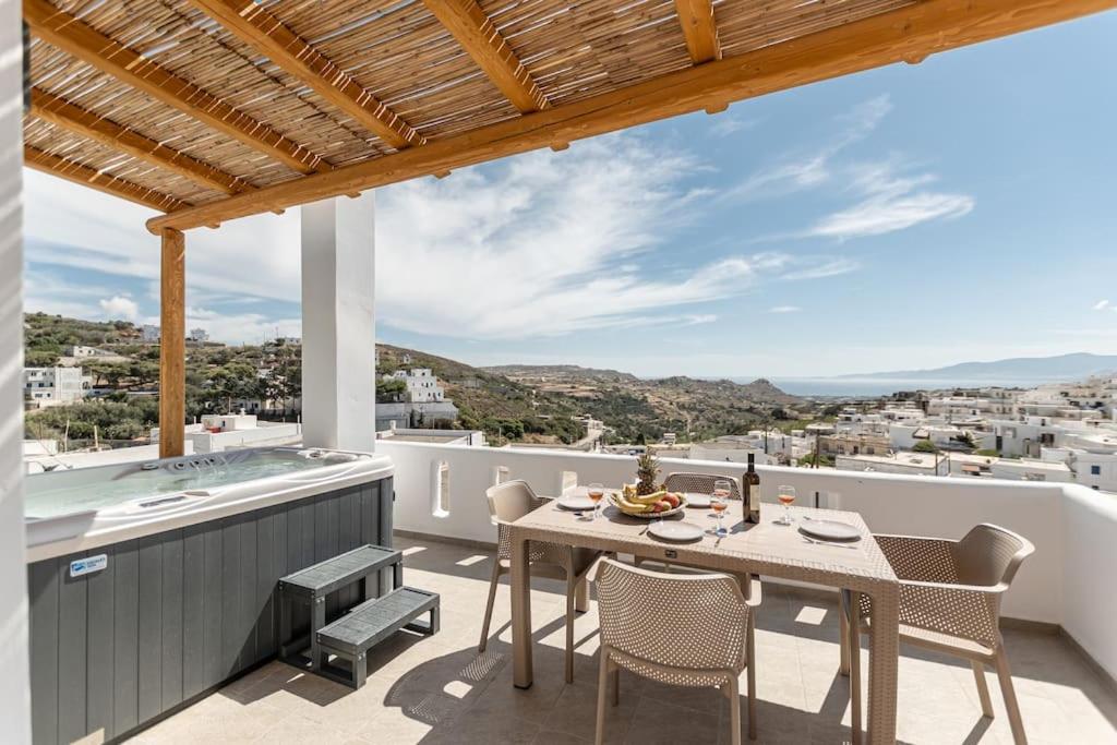 Penelope Apartments D