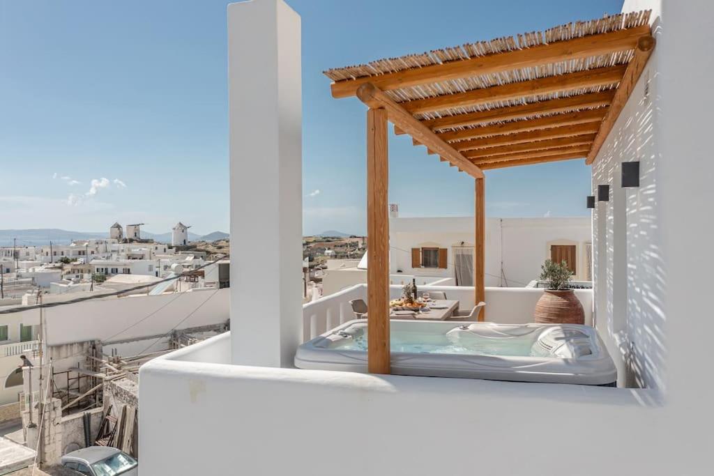 Penelope Apartments D