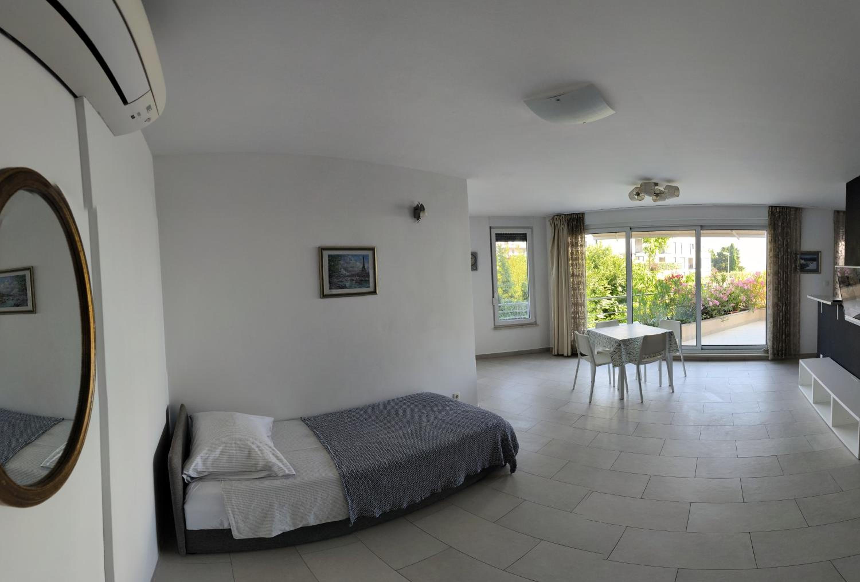 Apartments Mariot