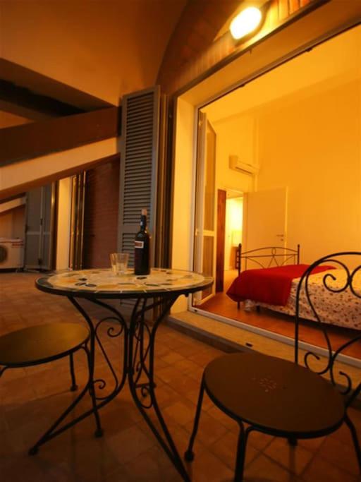 Sinfonia Bellini - Central 2-Room-Flat photo 4