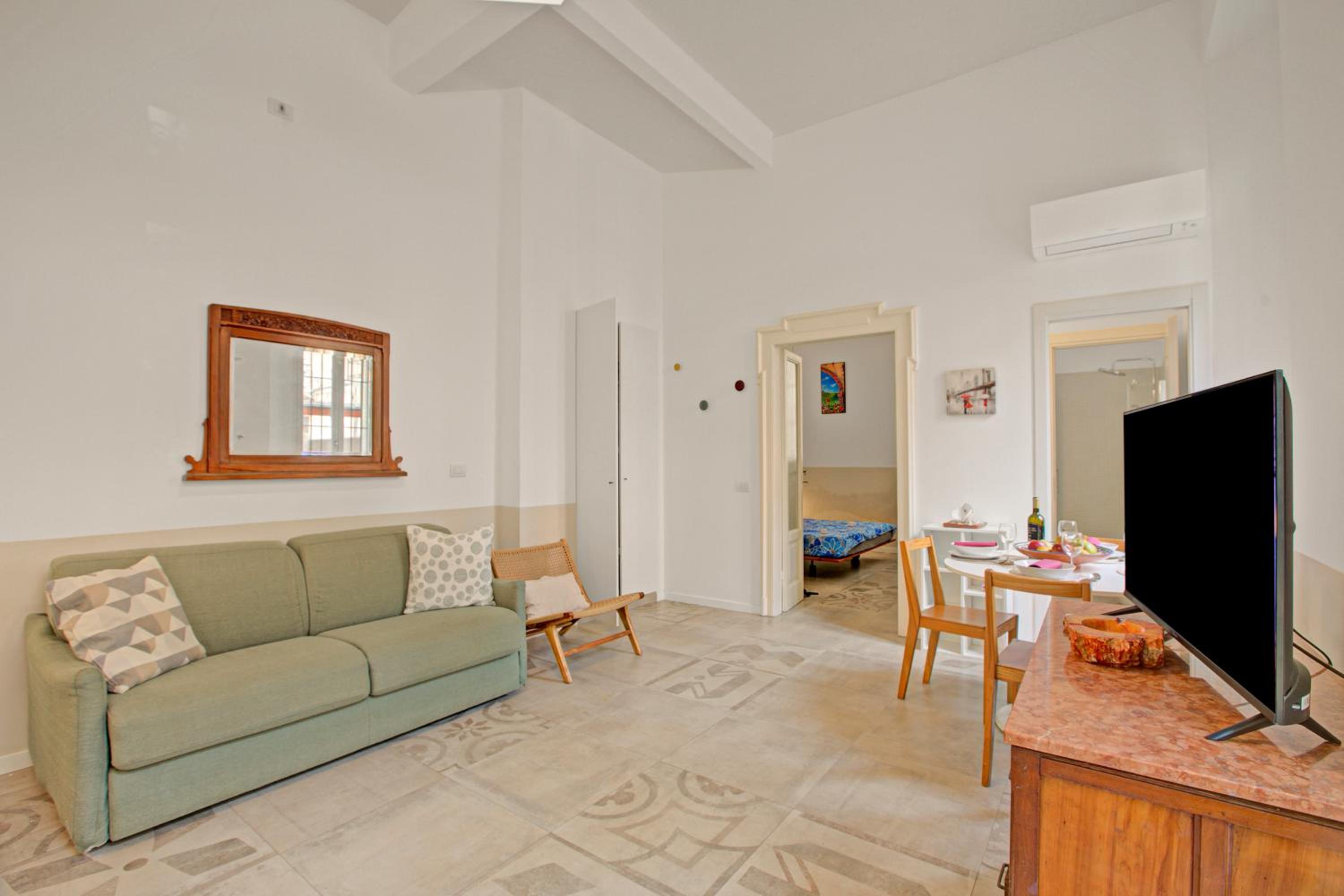 Beach & Relax - Private Parking - Happy Rentals view 3