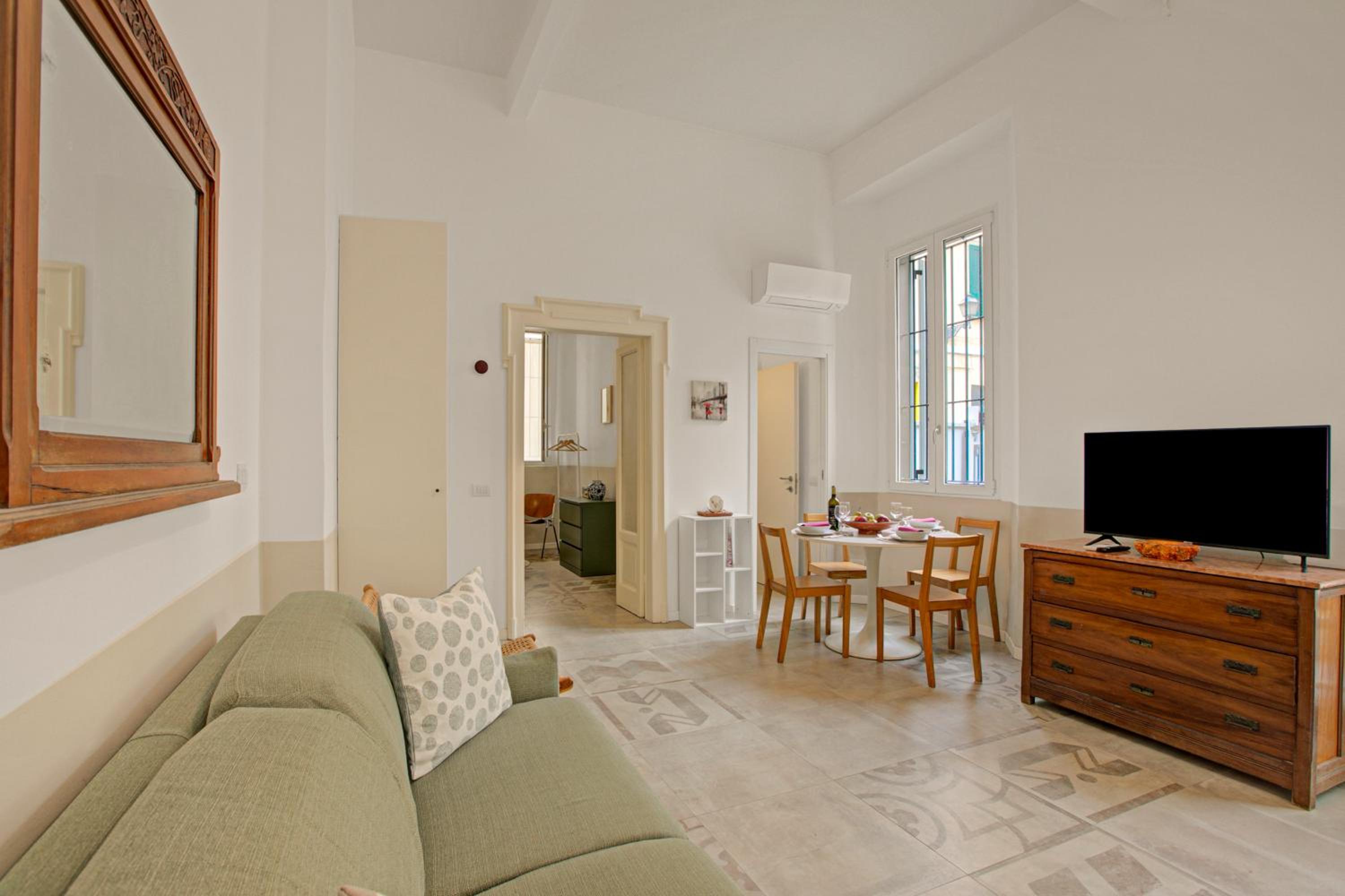 Beach & Relax - Private Parking - Happy Rentals view 4