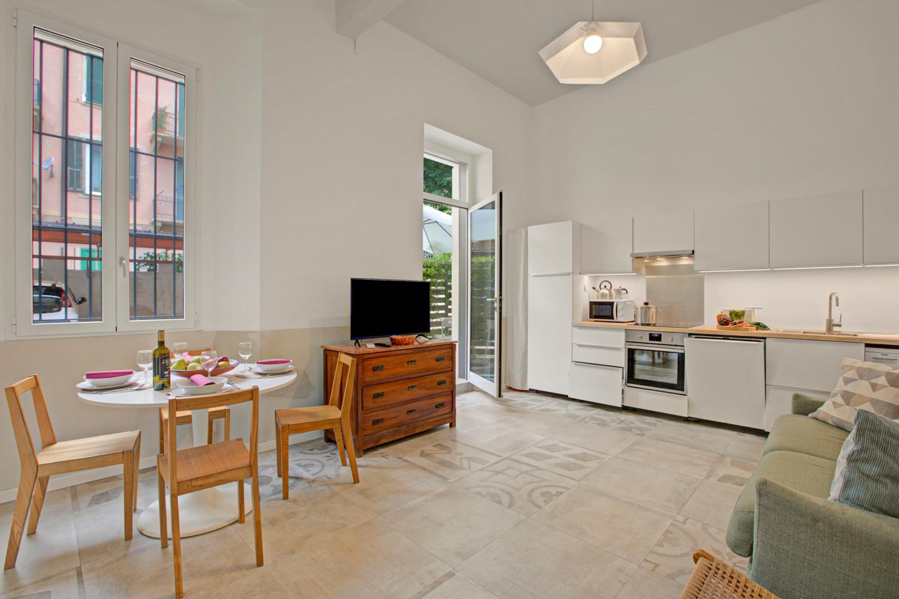 Beach & Relax - Private Parking - Happy Rentals view 5