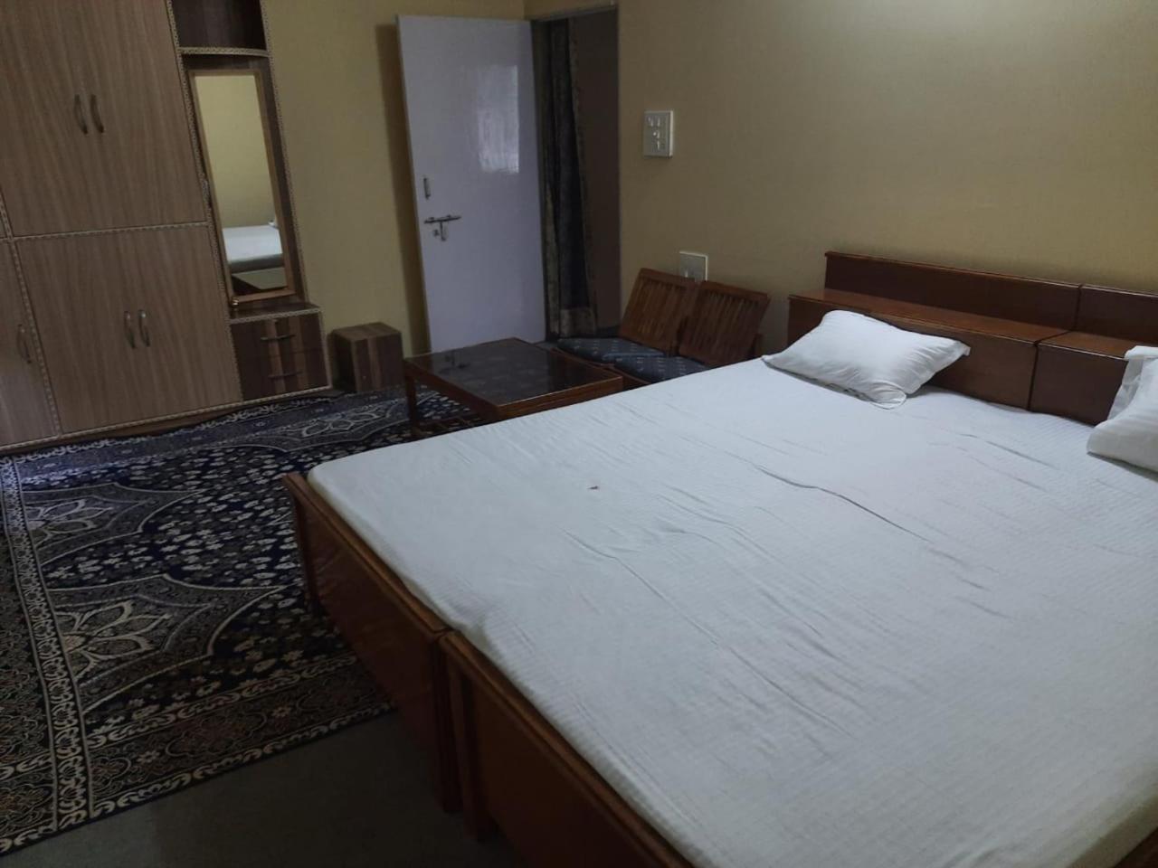 RAHUL Homestay