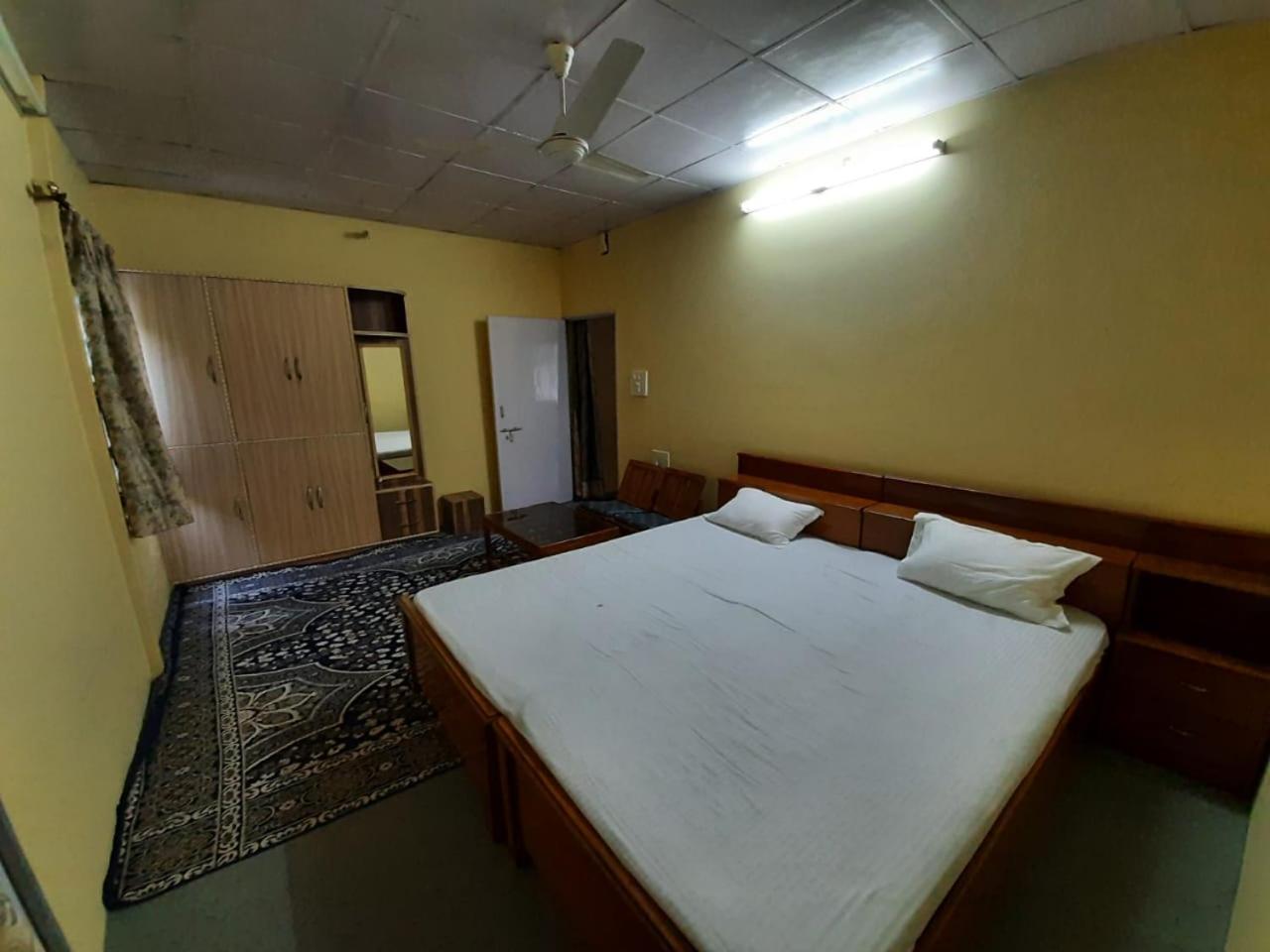 RAHUL Homestay