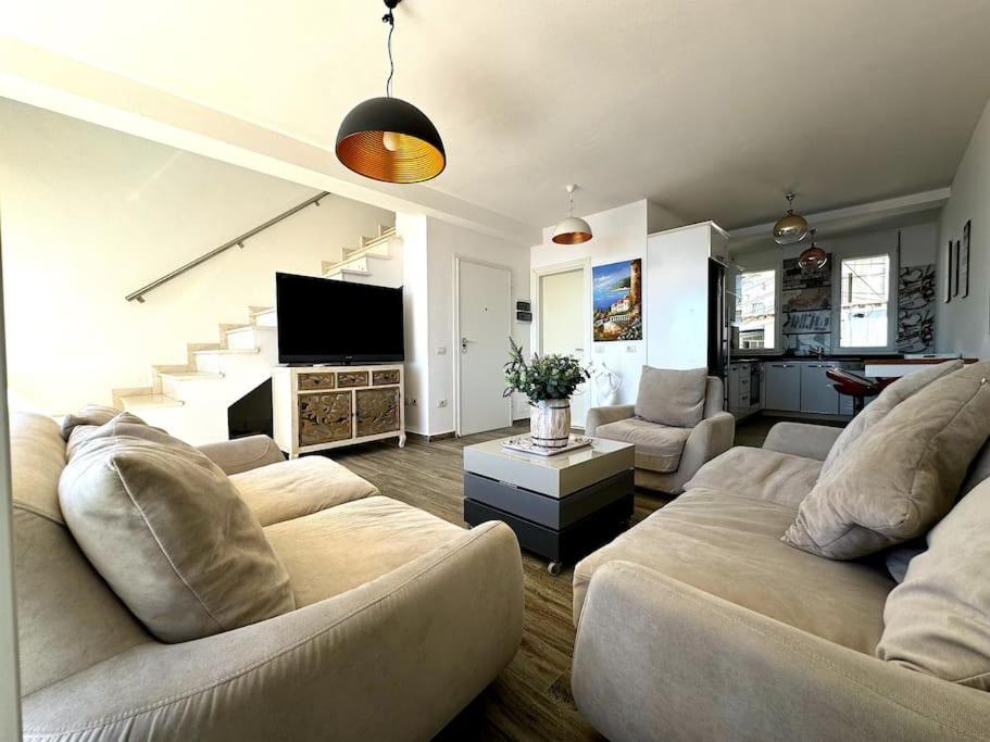 Elena - Luxury Diva Apartment