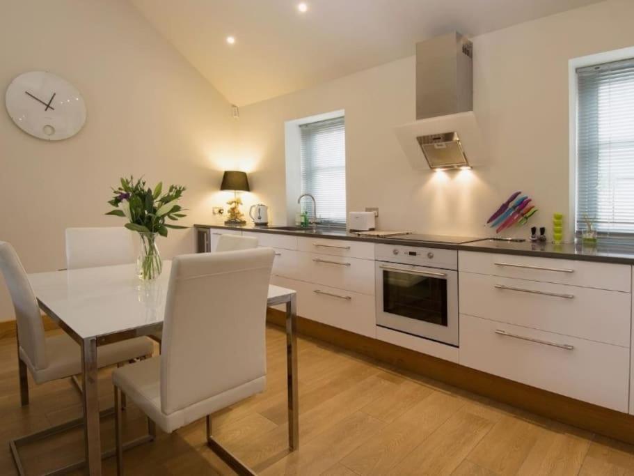 Pippin - Luxury Lincolnshire Country Retreat view 2