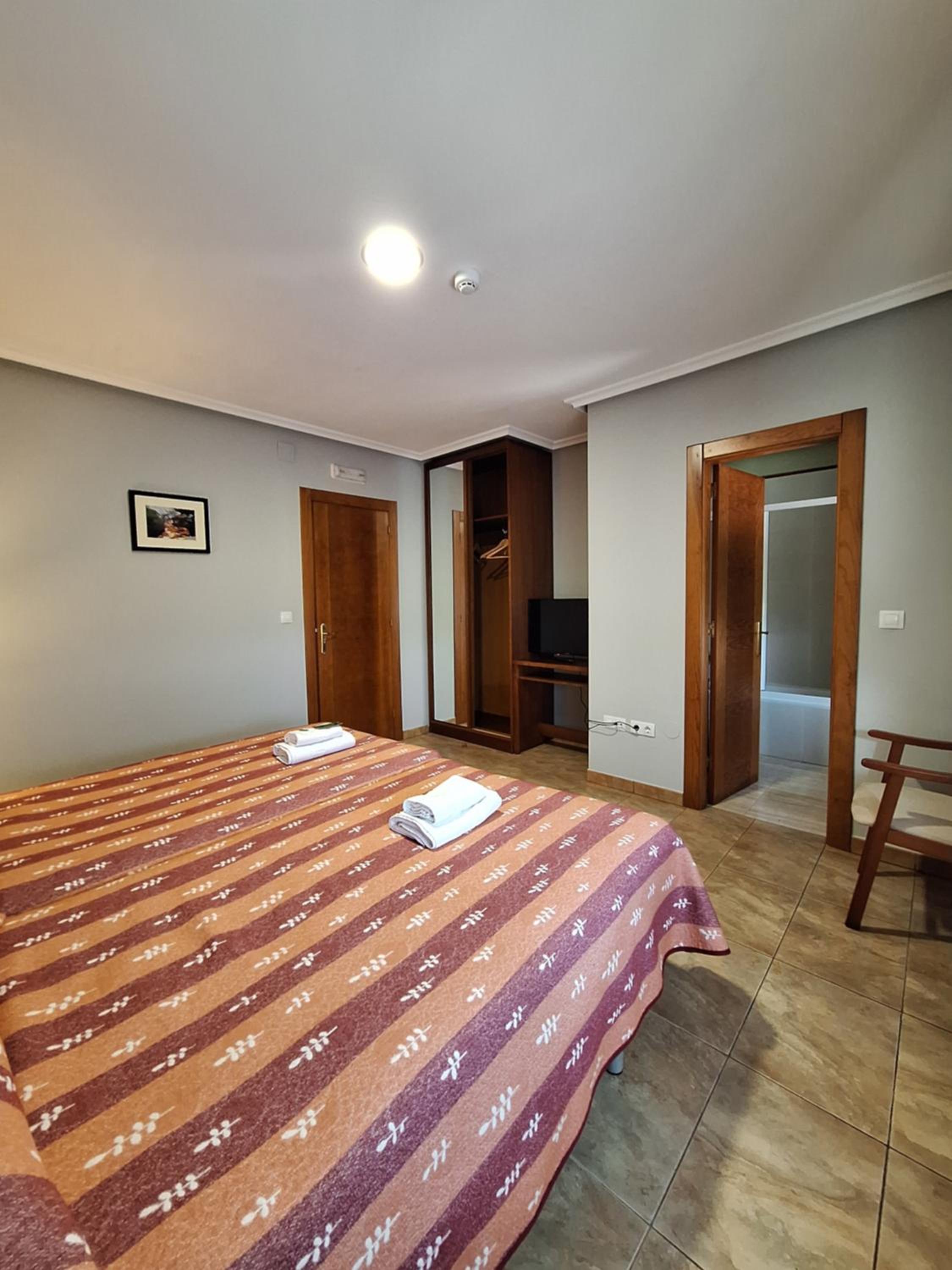 Hostal Europa