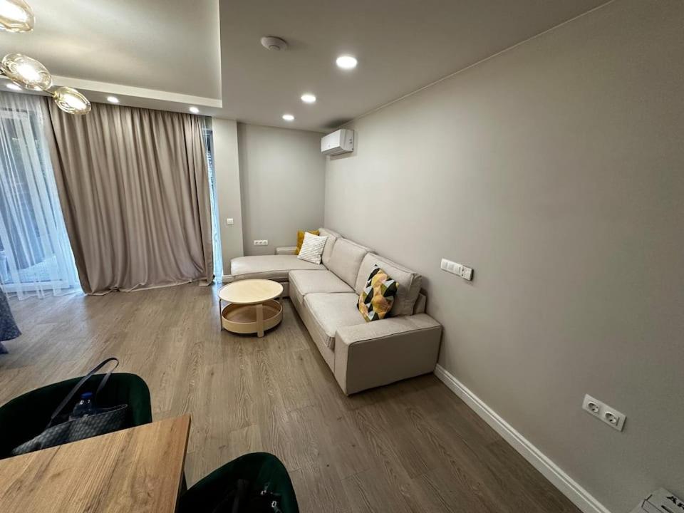 Amaya Apartment