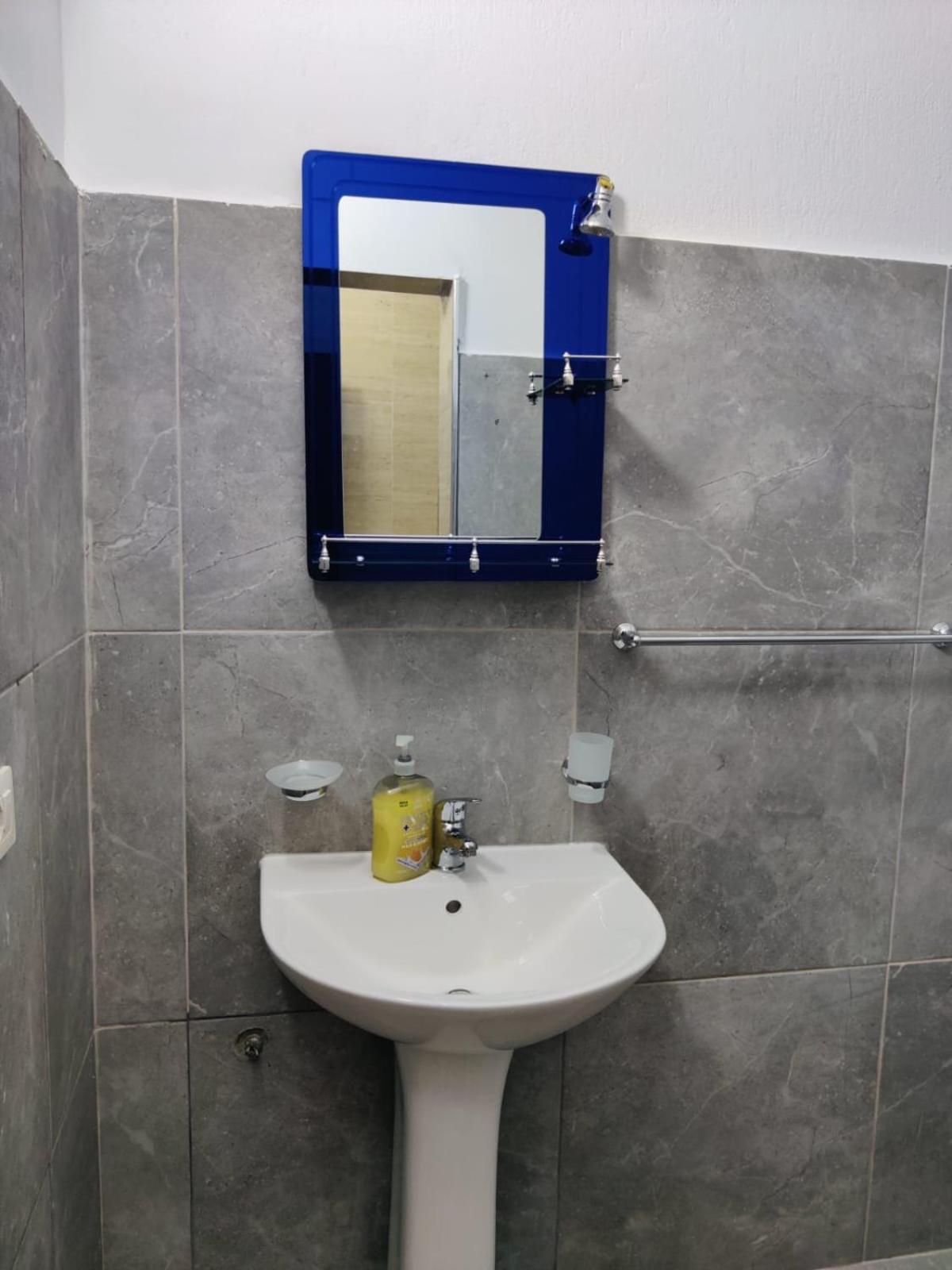 Auto Tana Guest House