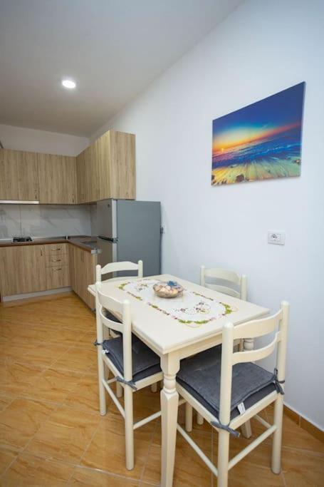 Beach Side Comfort Flat 1