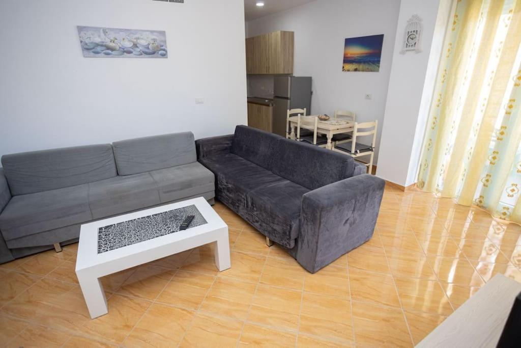 Beach Side Comfort Flat 1