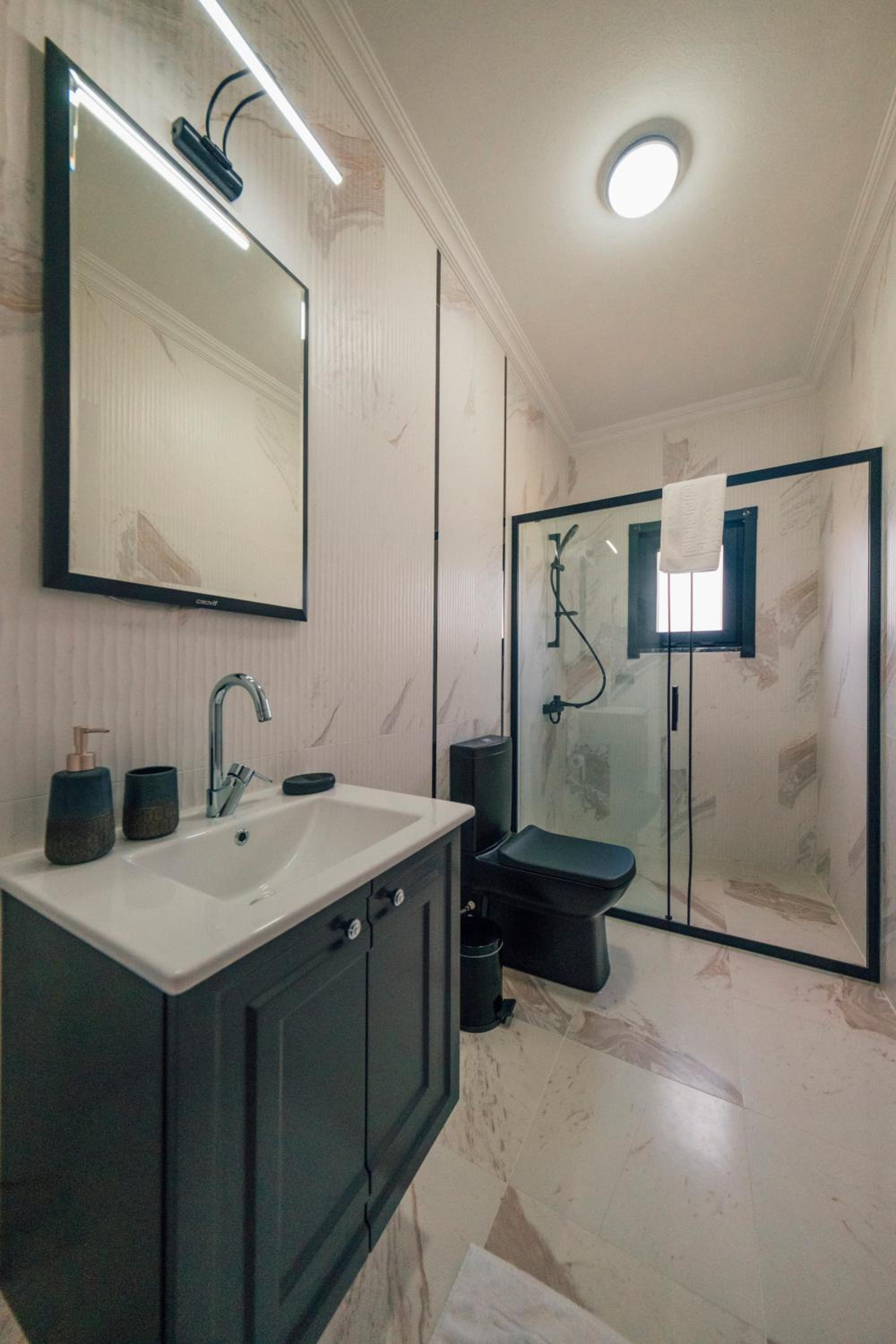 Sapanca Göldibi Suit Bungalov