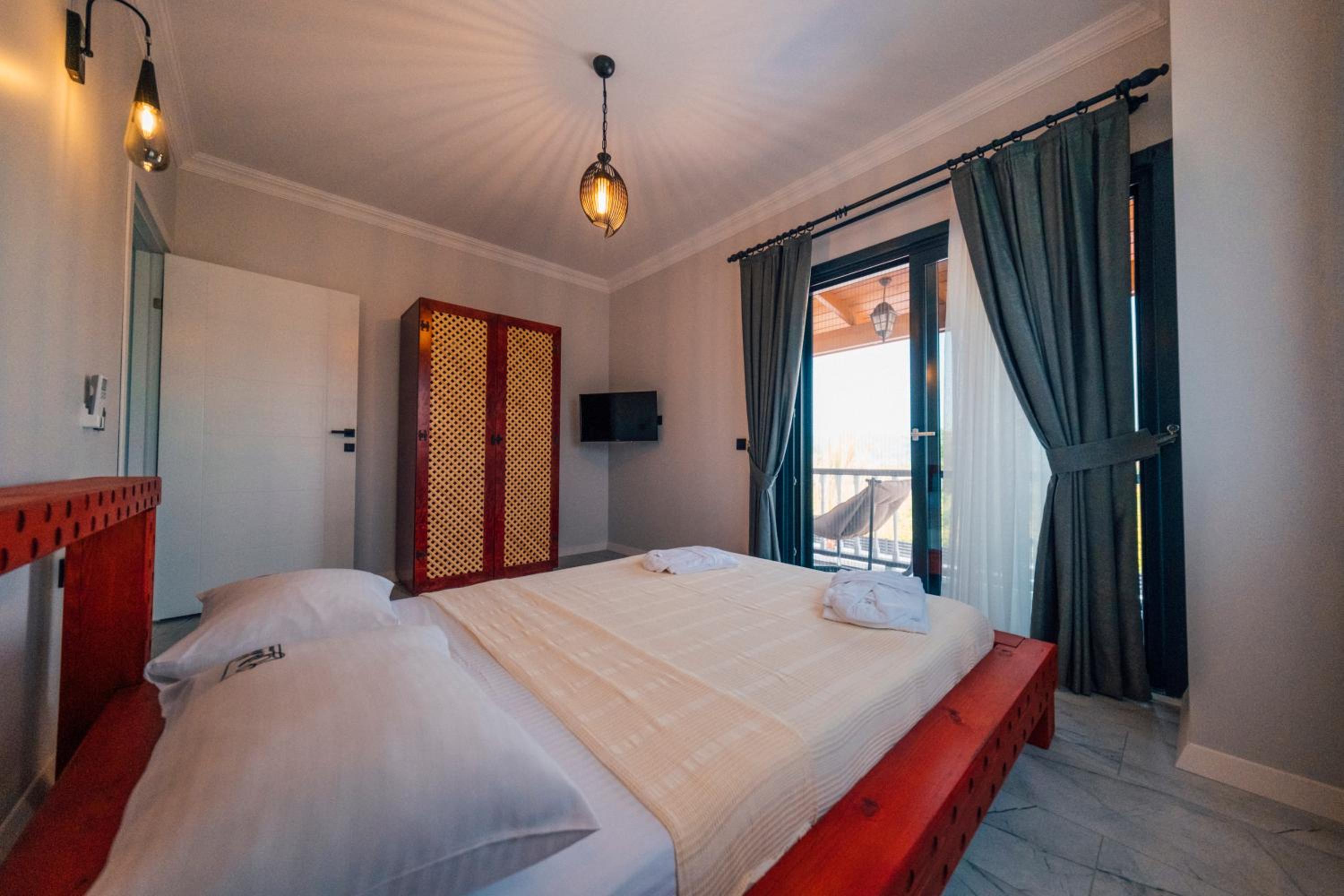 Sapanca Göldibi Suit Bungalov