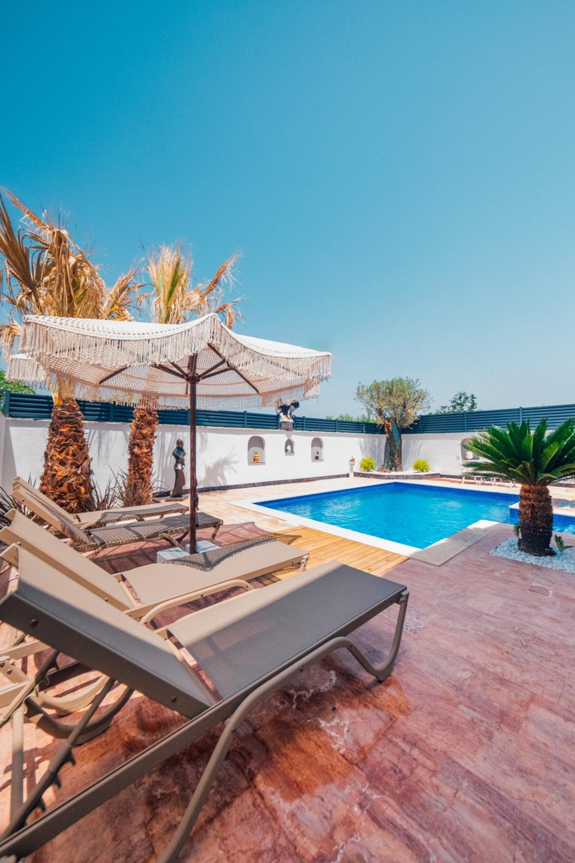 Sapanca Göldibi Suit Bungalov