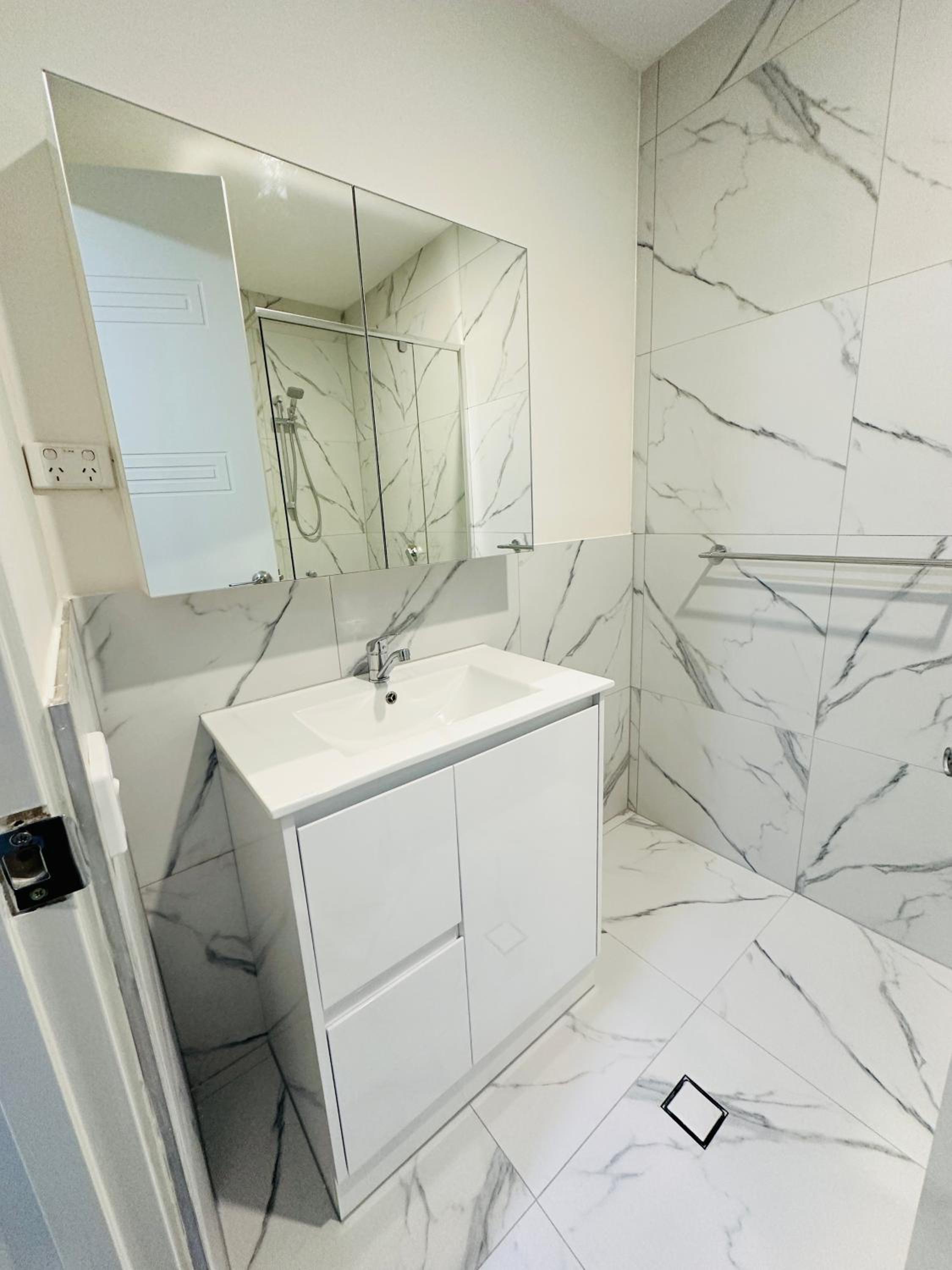 Exodus Dandenong Apartment Hotel