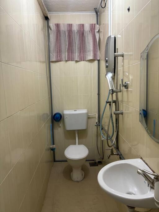 Comfortable Retreat in Megah Ria view 4