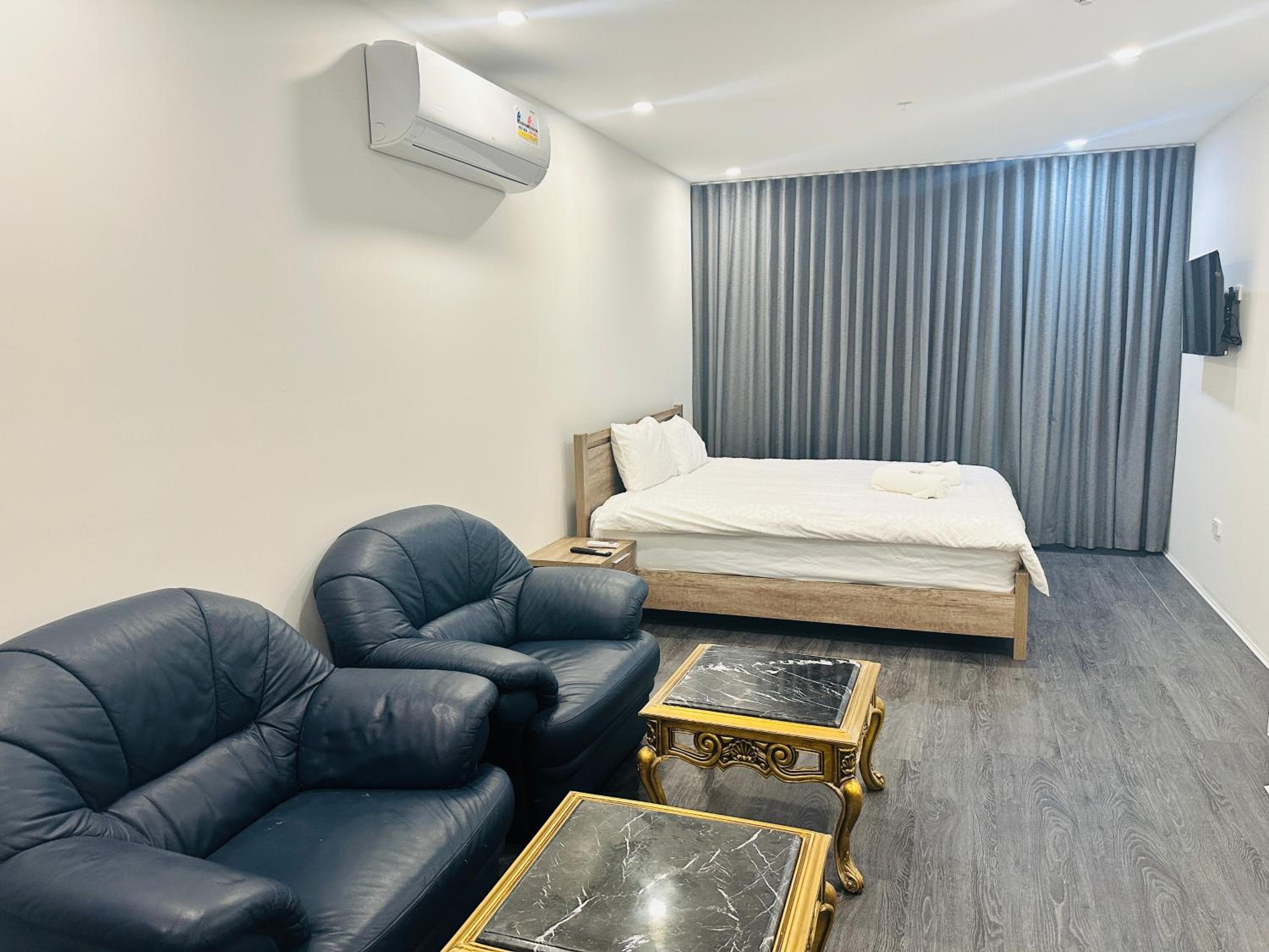 Exodus Dandenong Apartment Hotel