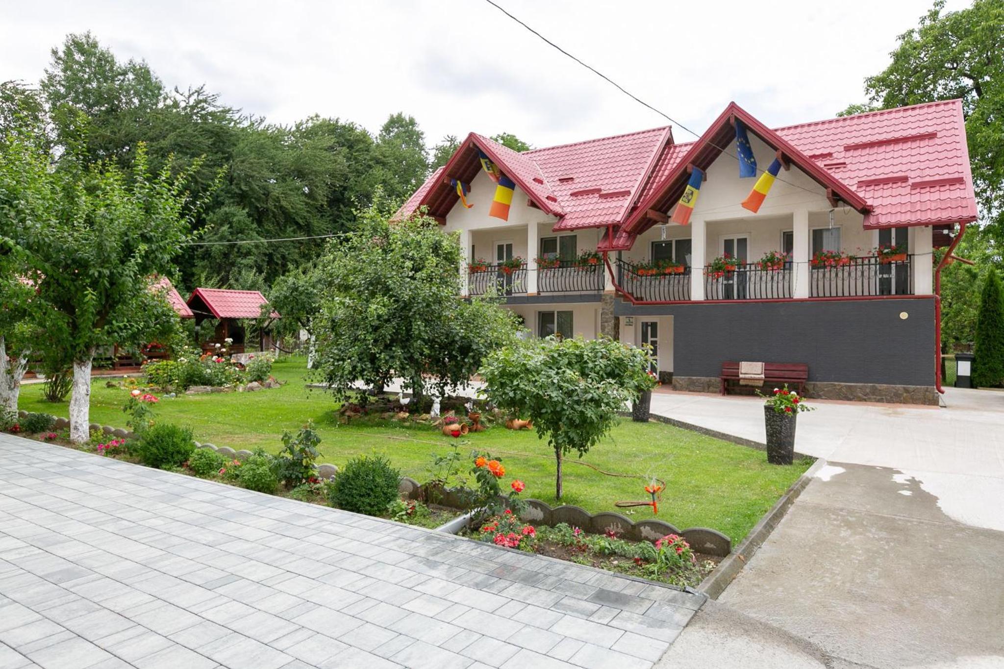 Casa Mădălina view 5