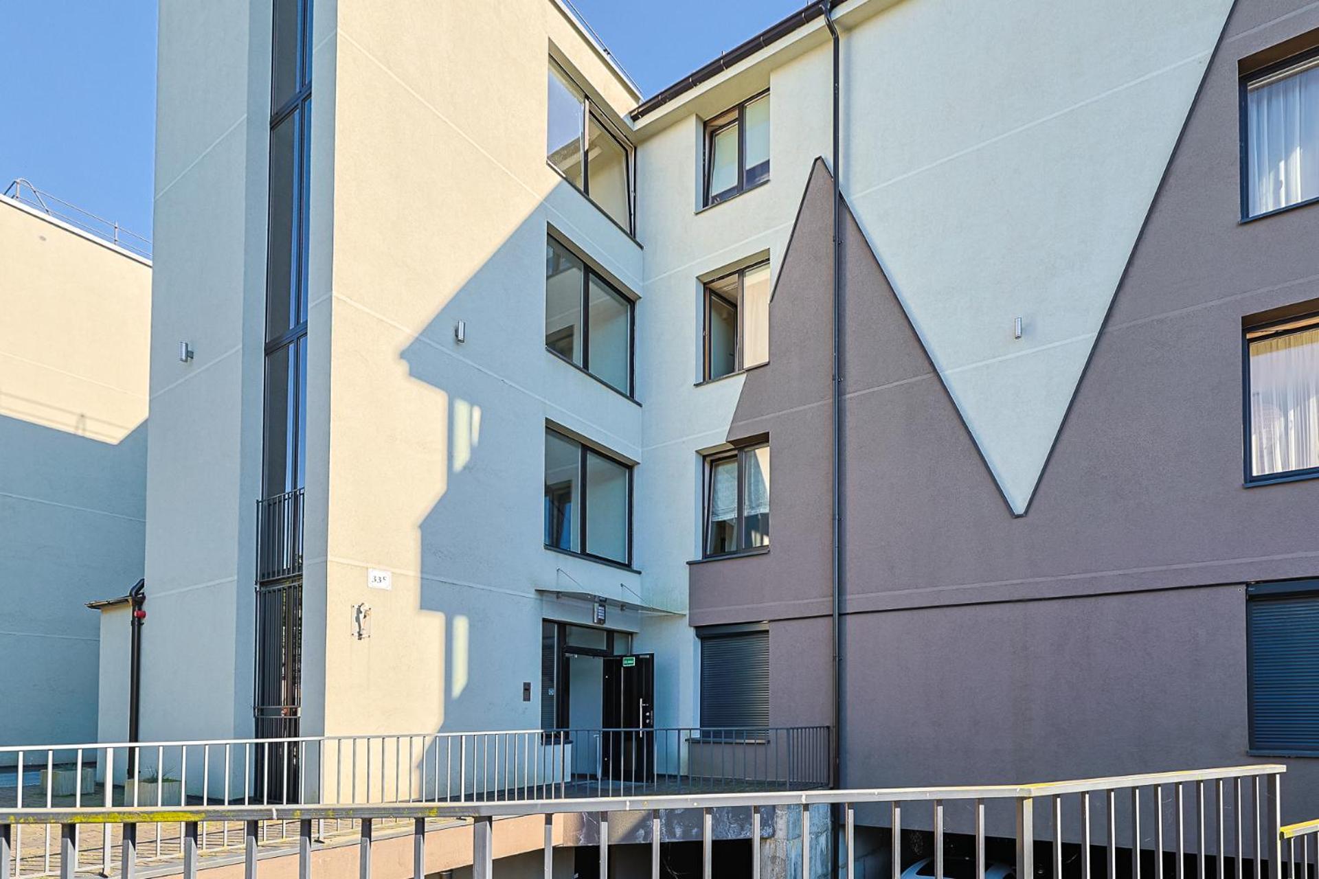 ᴄᴏʜᴏsᴛ I Apartment With Balcony, Near Sea view 4