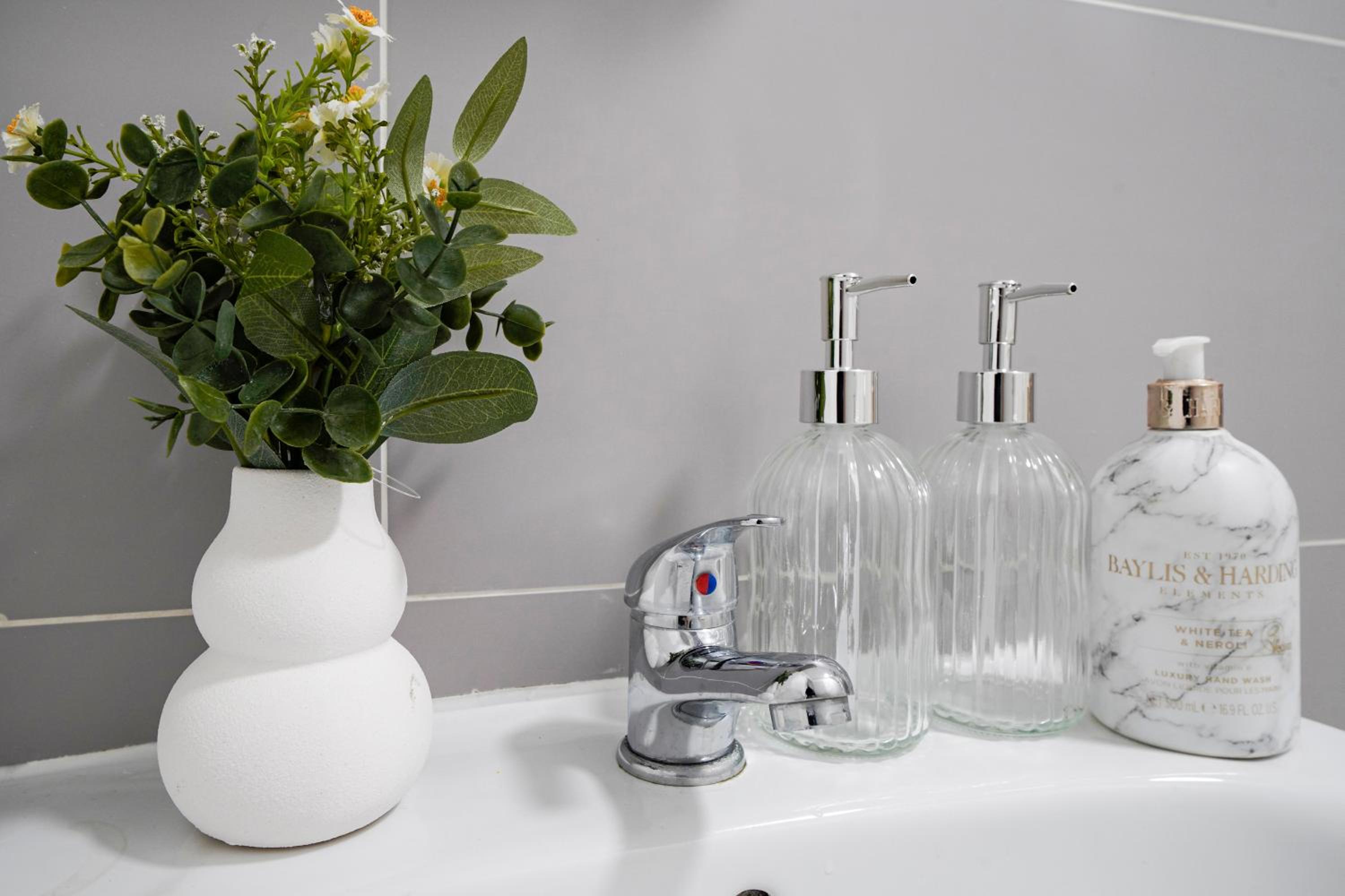 Hububb Luxury Apartment Ealing