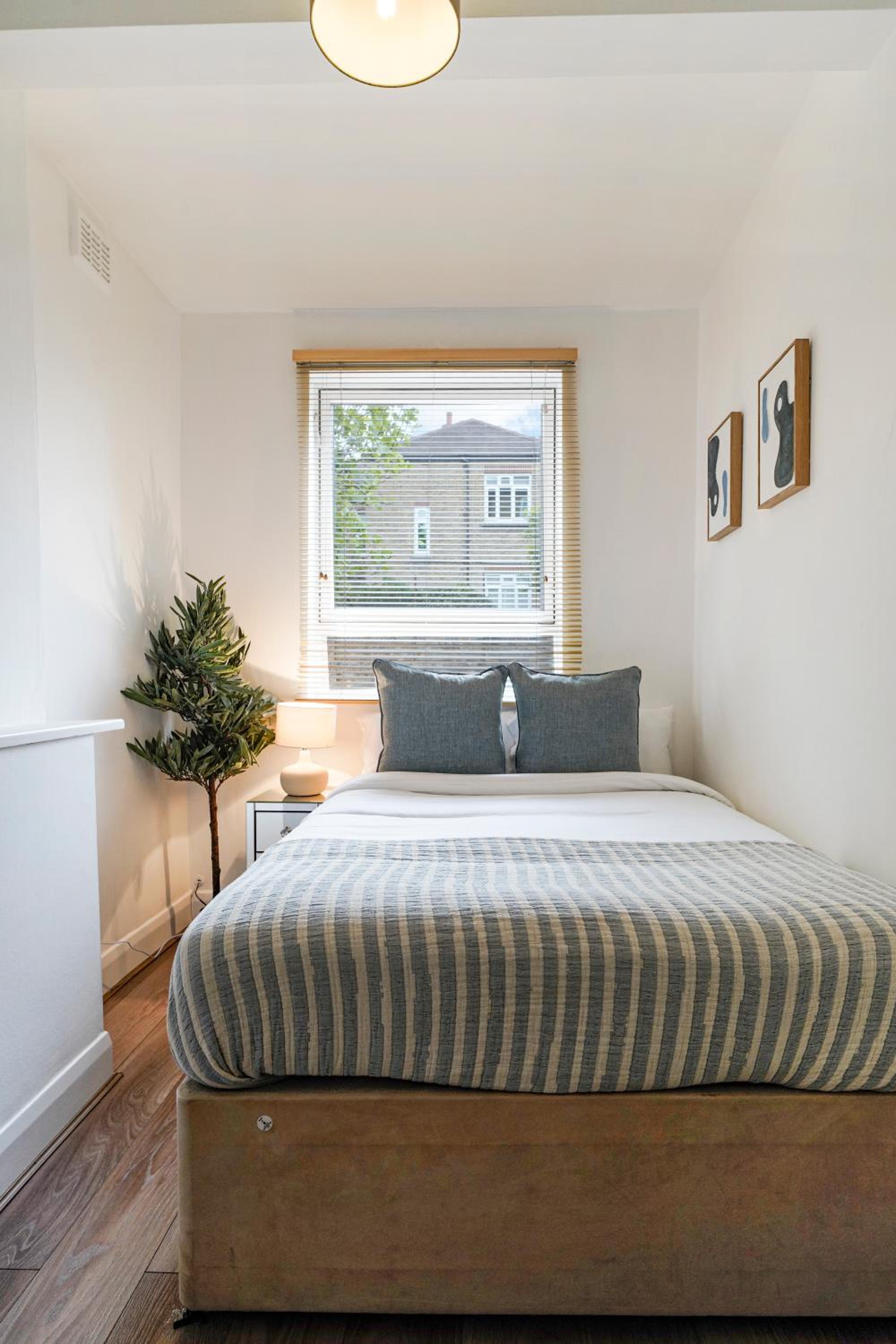 Hububb Luxury Apartment Ealing