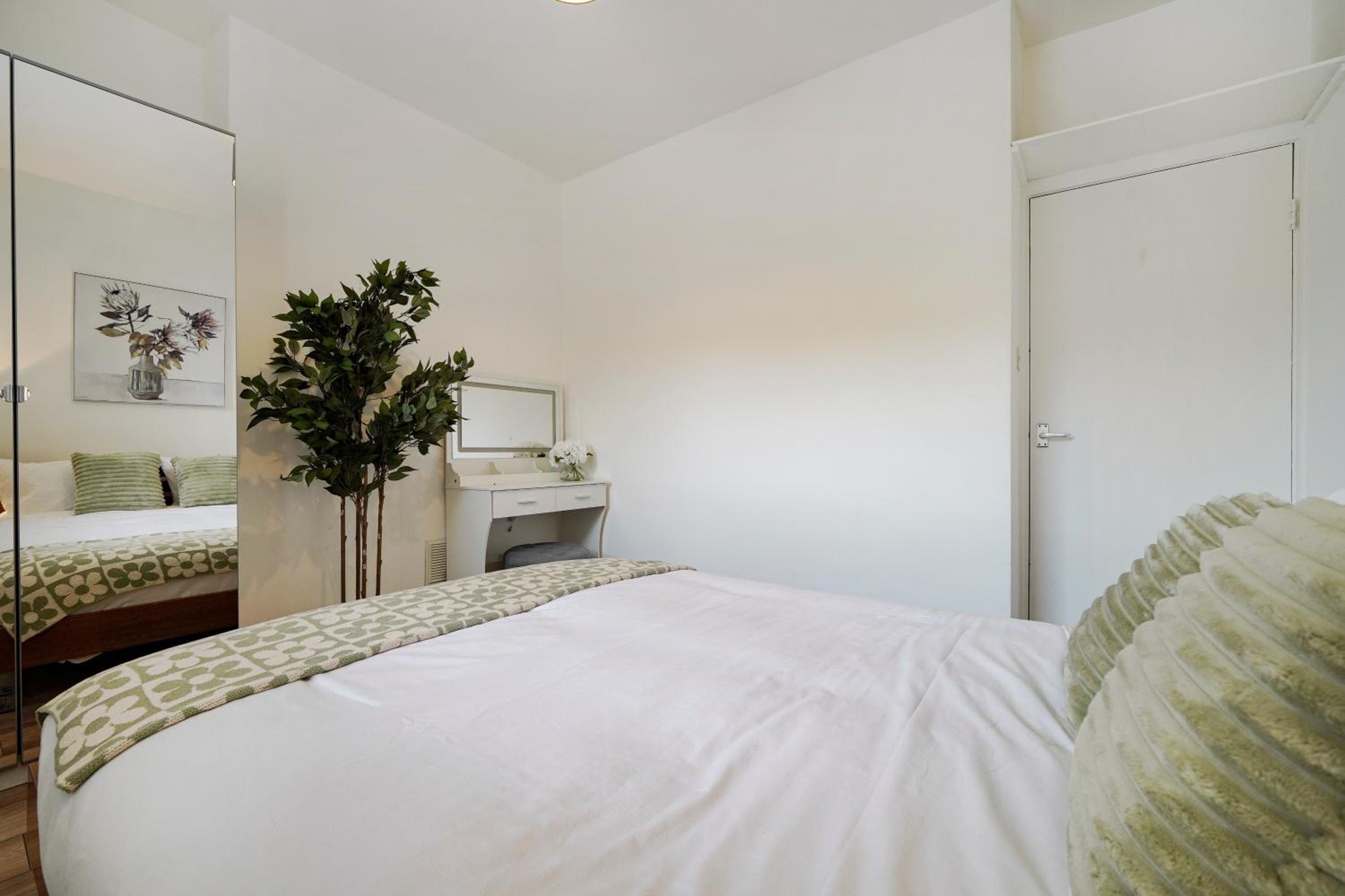 Hububb Luxury Apartment Ealing