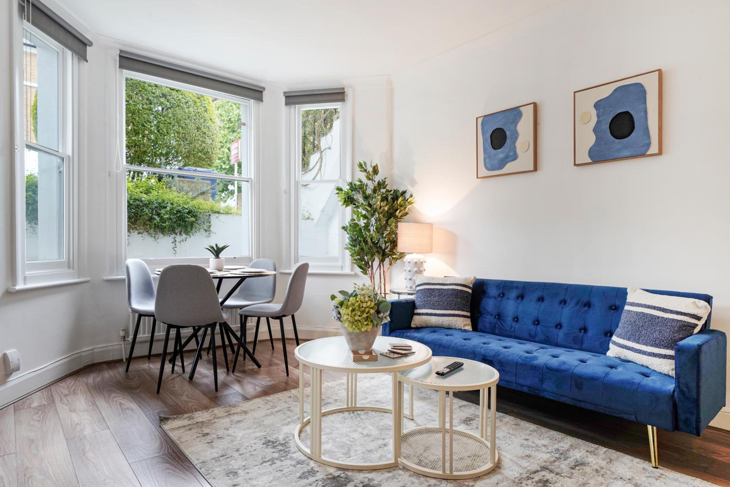 Hububb Luxury Apartment Ealing
