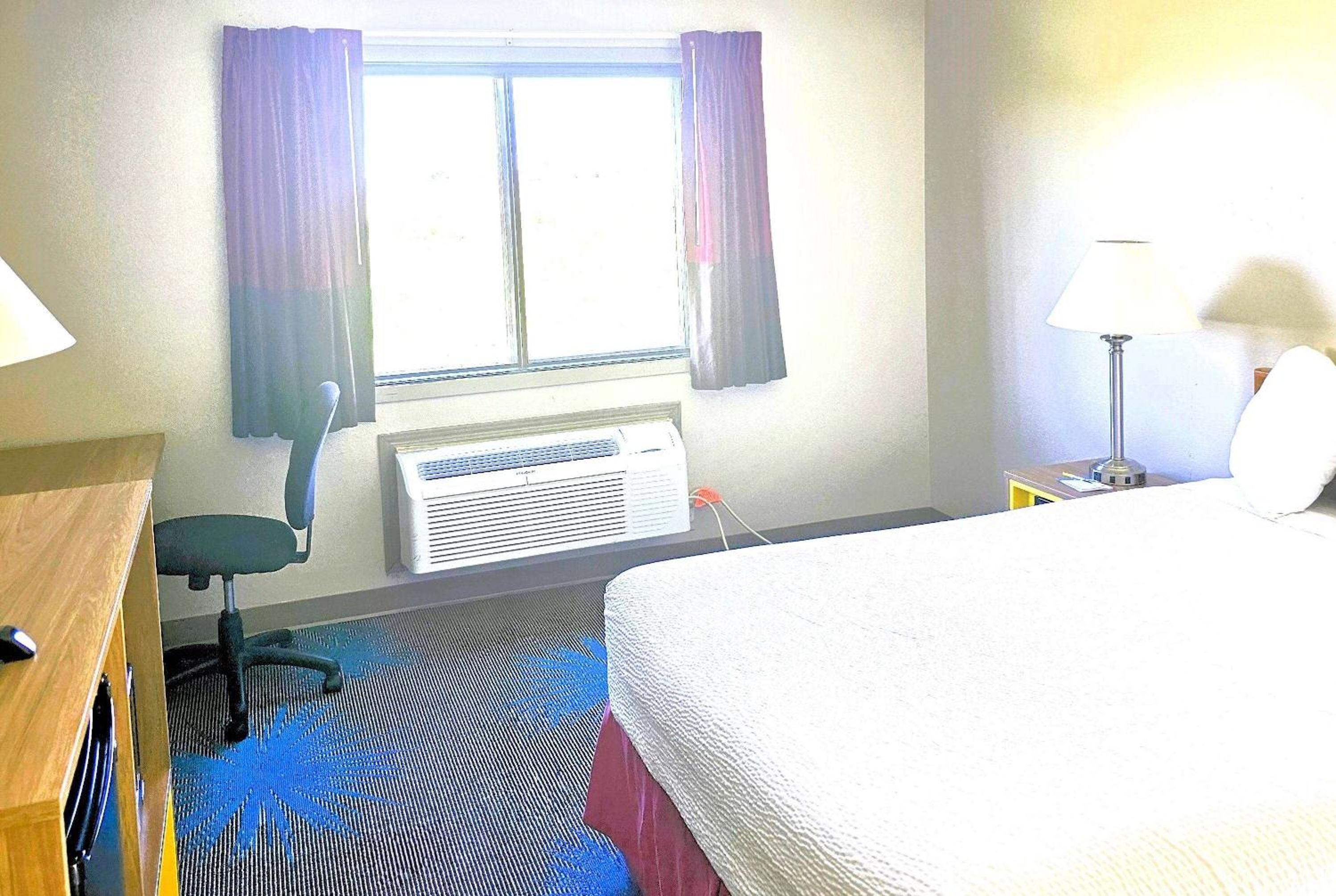 Days Inn by Wyndham North Sioux City, Photo 8