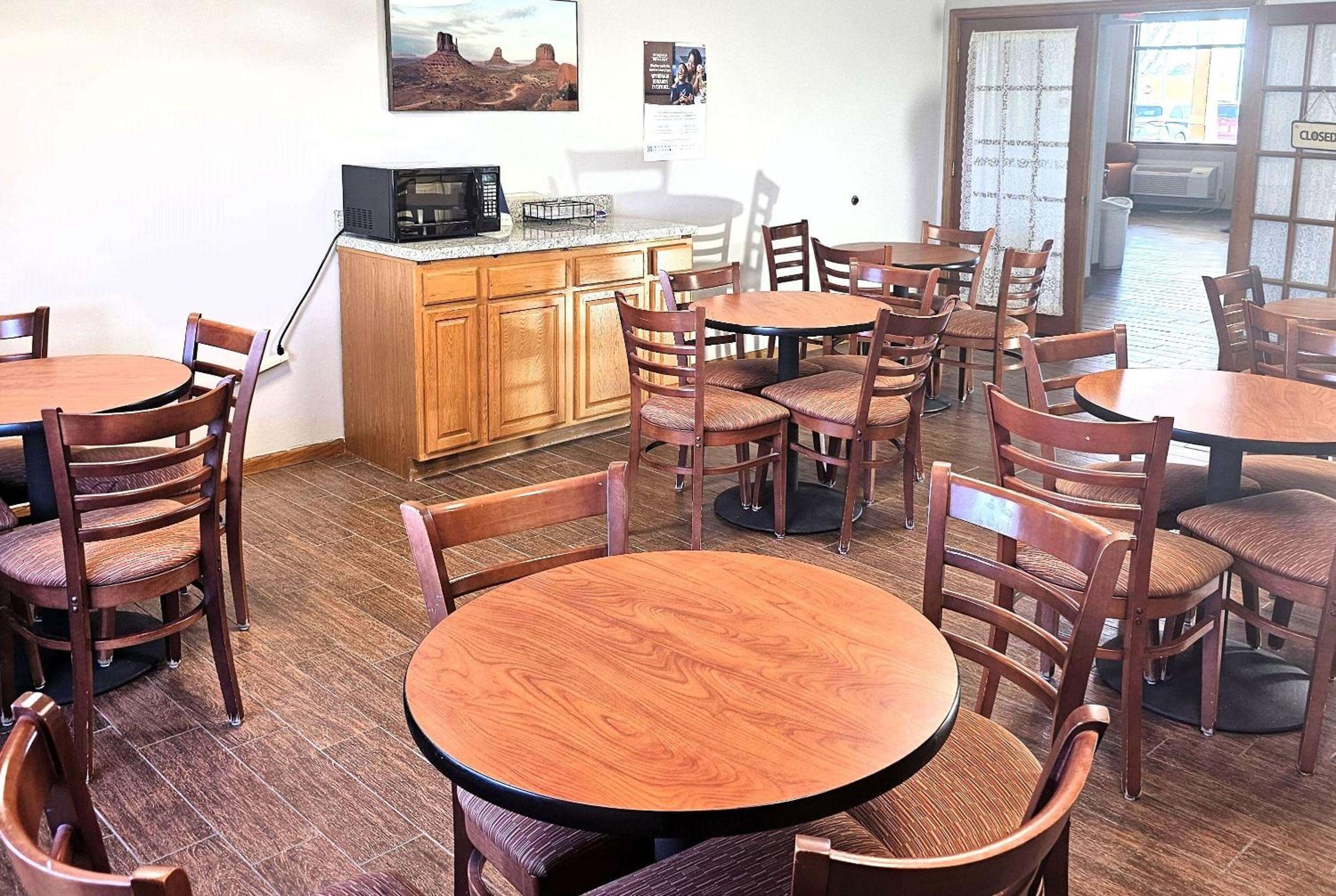 Days Inn by Wyndham North Sioux City, Photo 27