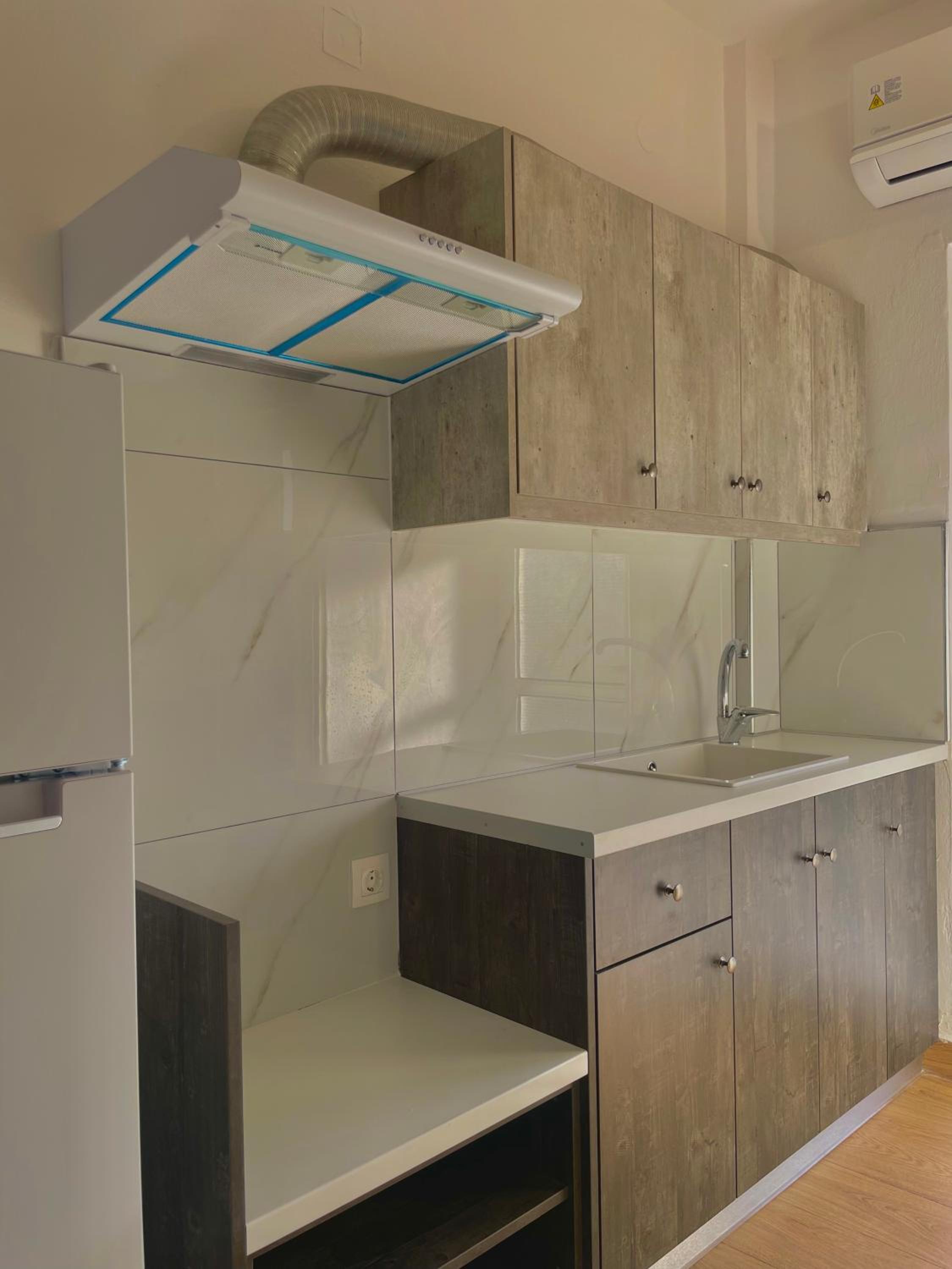 Sianos apartments