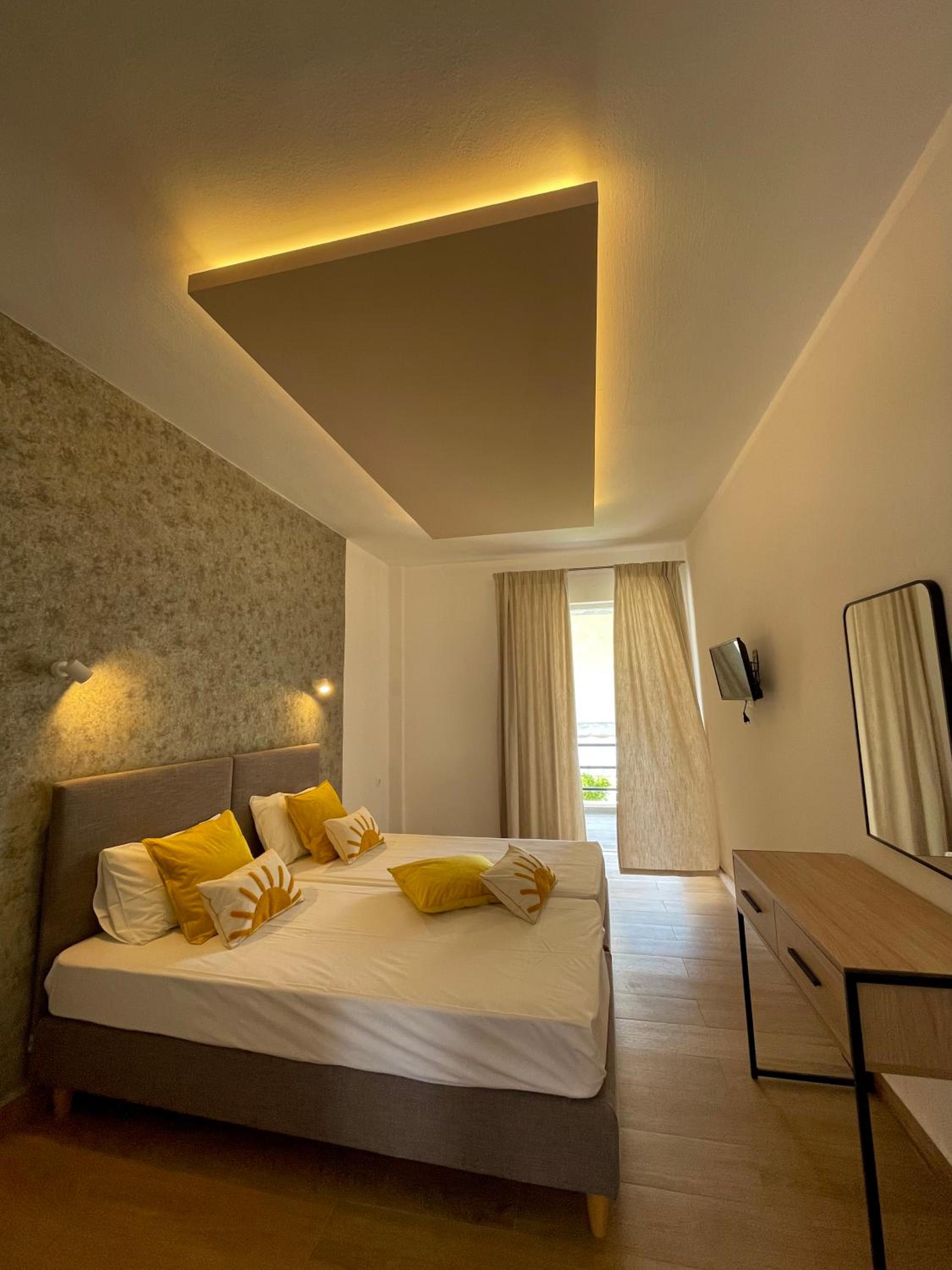 Sianos apartments