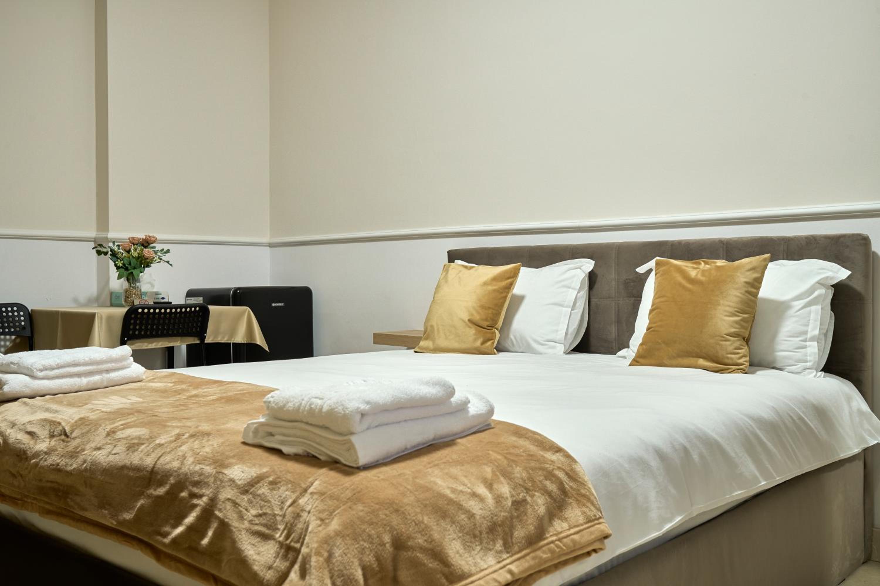Therme Airport Resort
