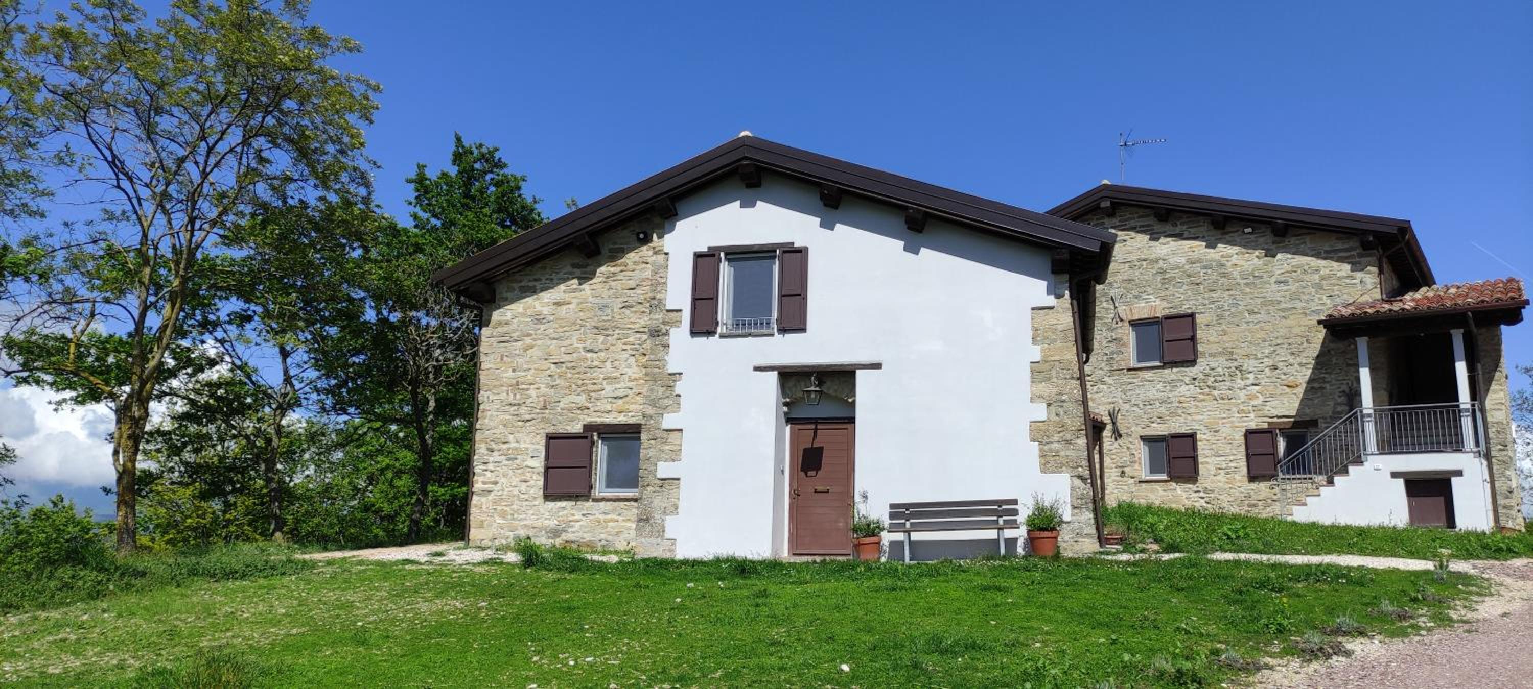 AGRITURISMO BUON VENTO, Appartamento PICCOLI SOLI una chic country house in Gubbio Italy view 2