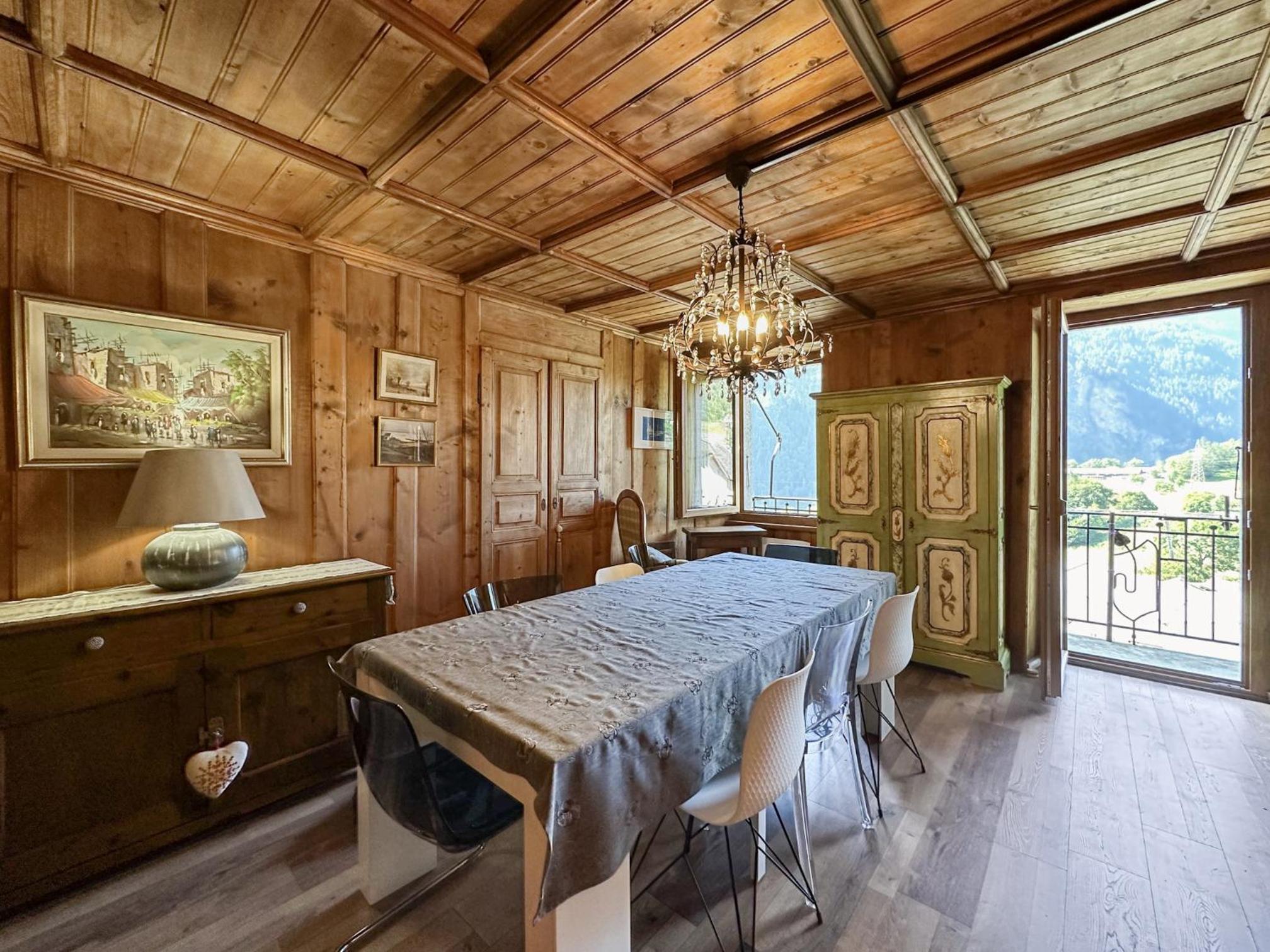 Swiss Alpine Retreat & View near Martigny