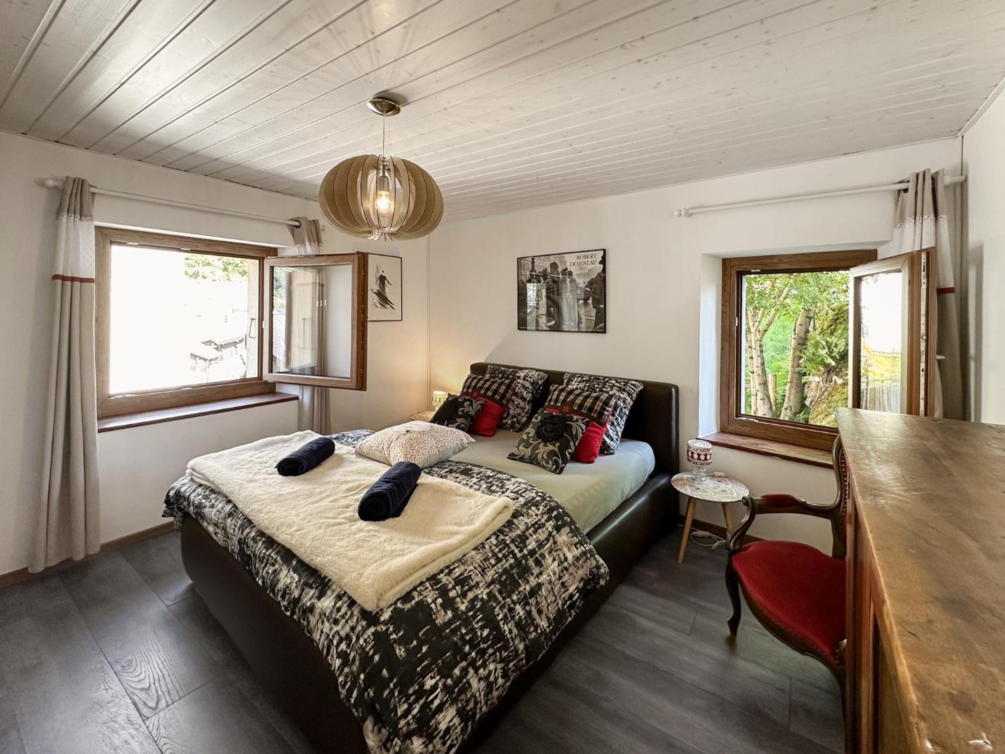 Swiss Alpine Retreat & View near Martigny