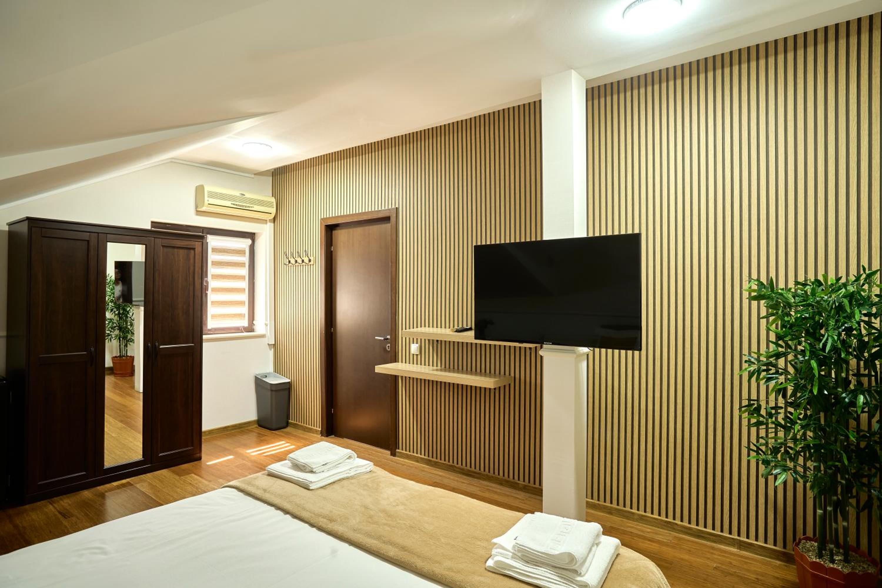 Therme Airport Resort