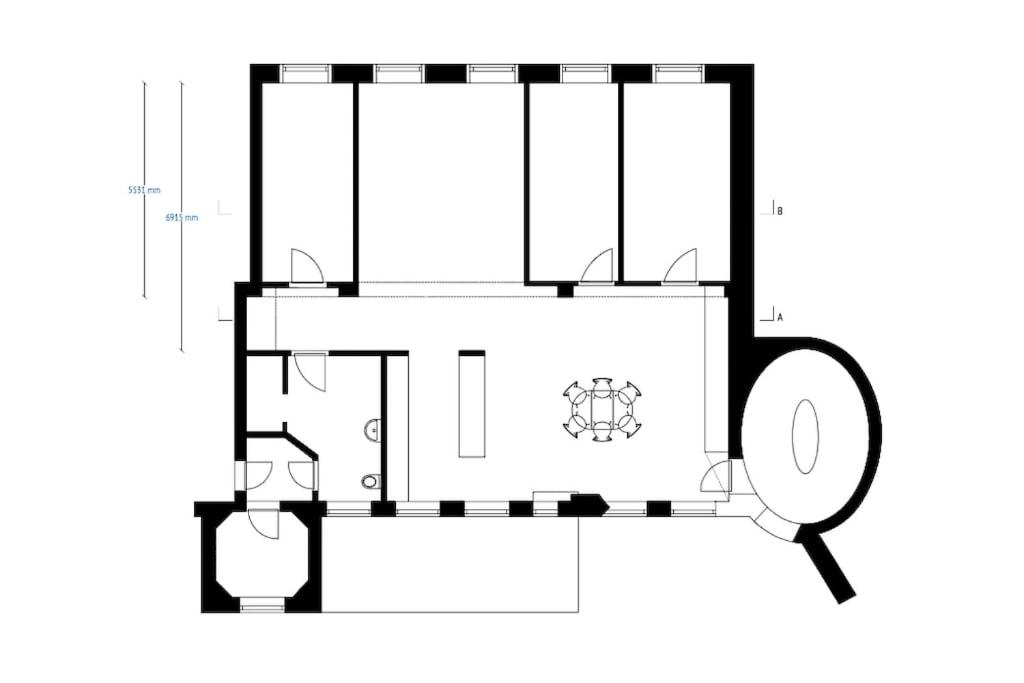 Unique luxury with large balcony