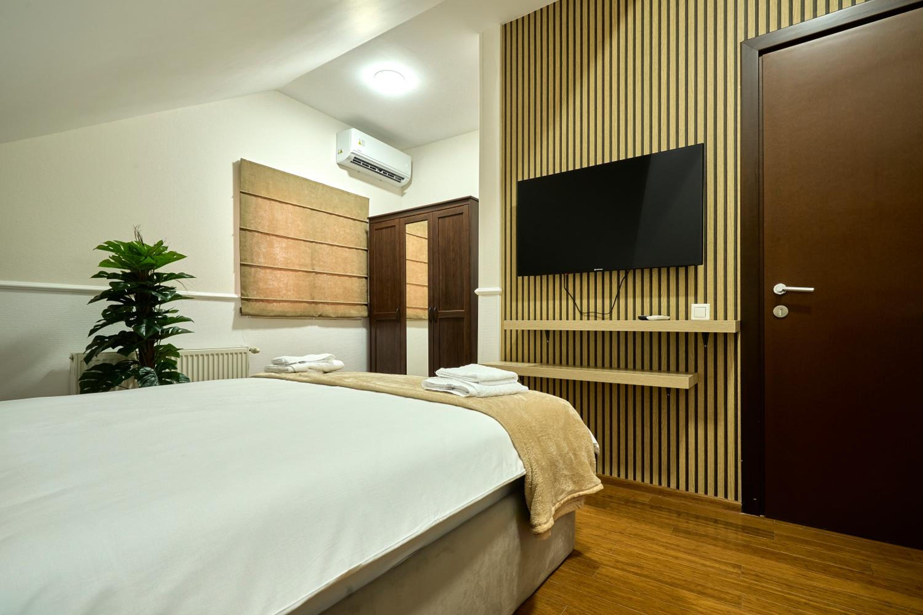 Therme Airport Resort