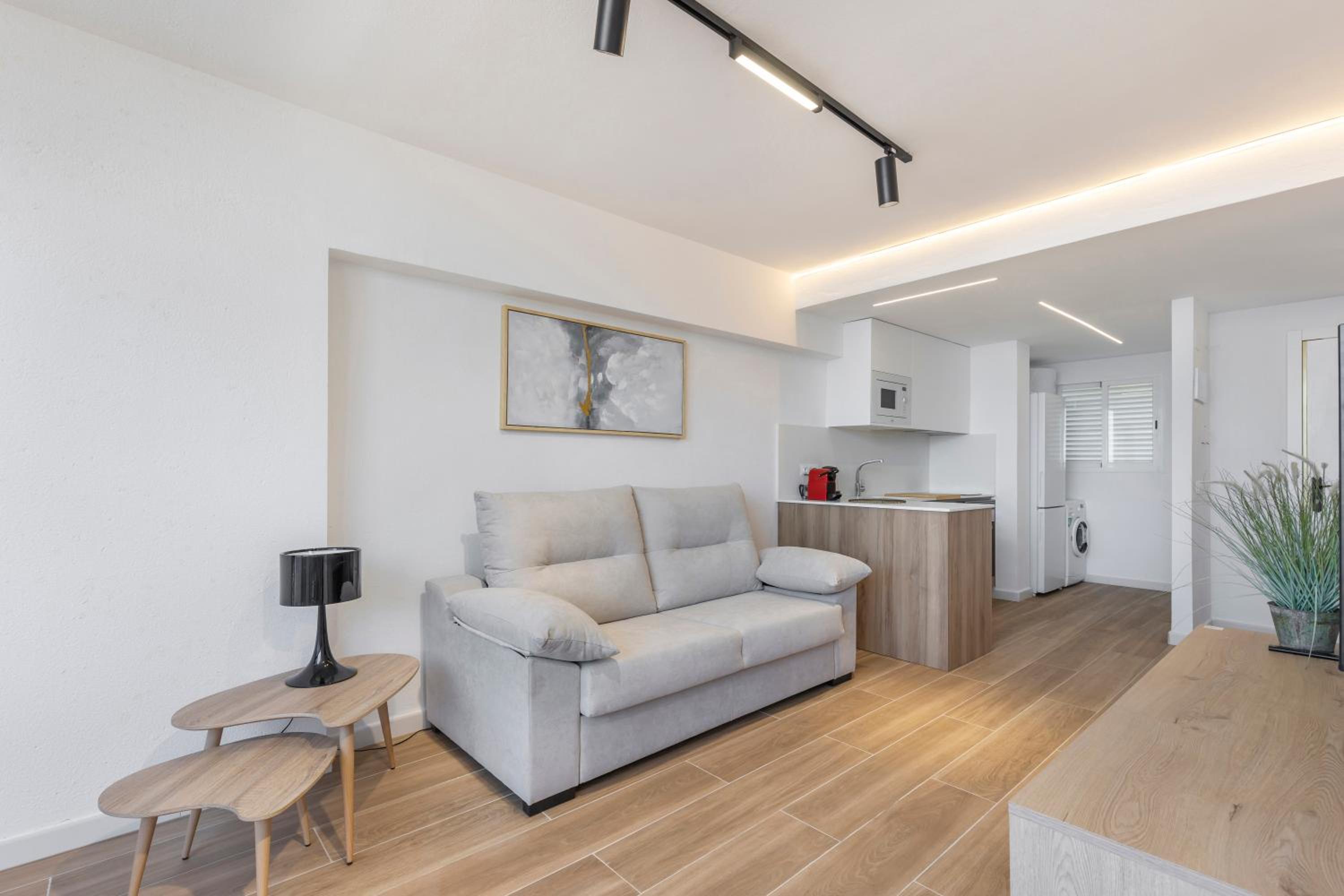 Magnifico apartamento en Benidorm con AC y Wifi