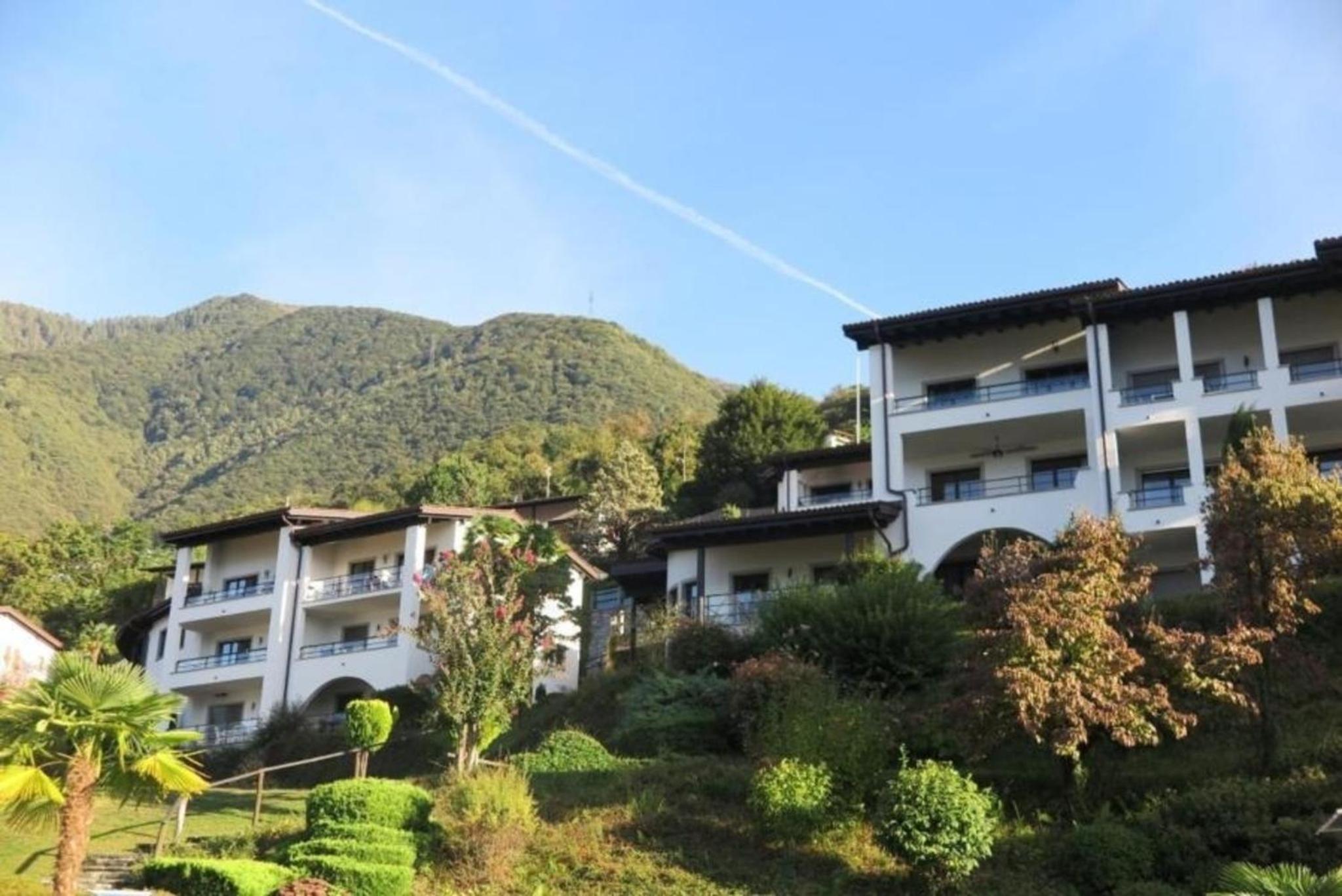 Residenza Viramonte - Casa Bianca, Wohnung 13 mit Privatgarten